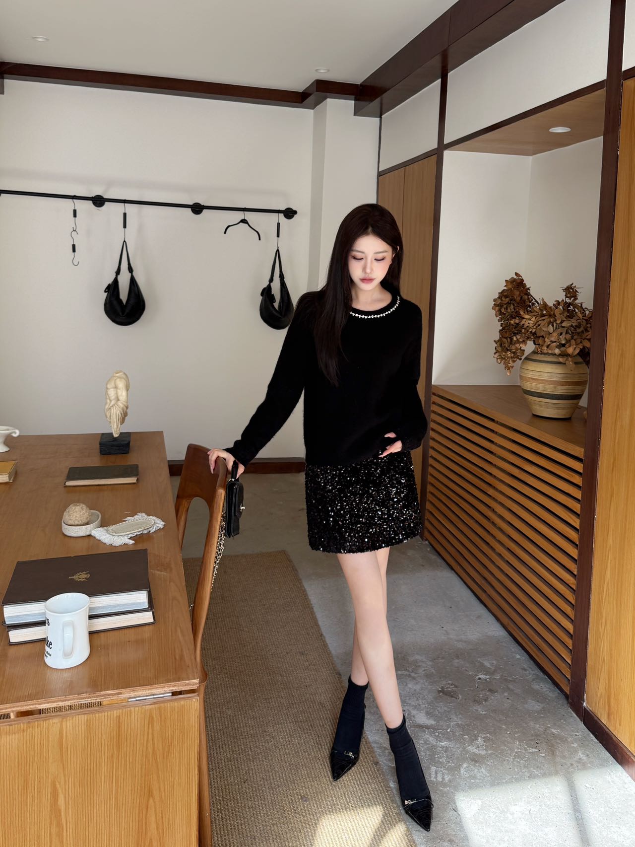 25FW latest all-match crew neck sweater