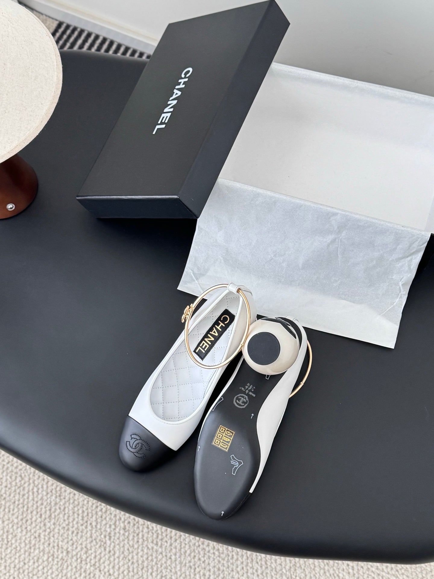 26C series color-blocked bow ribbon anklet giant pearl high heels (height: 7cm)