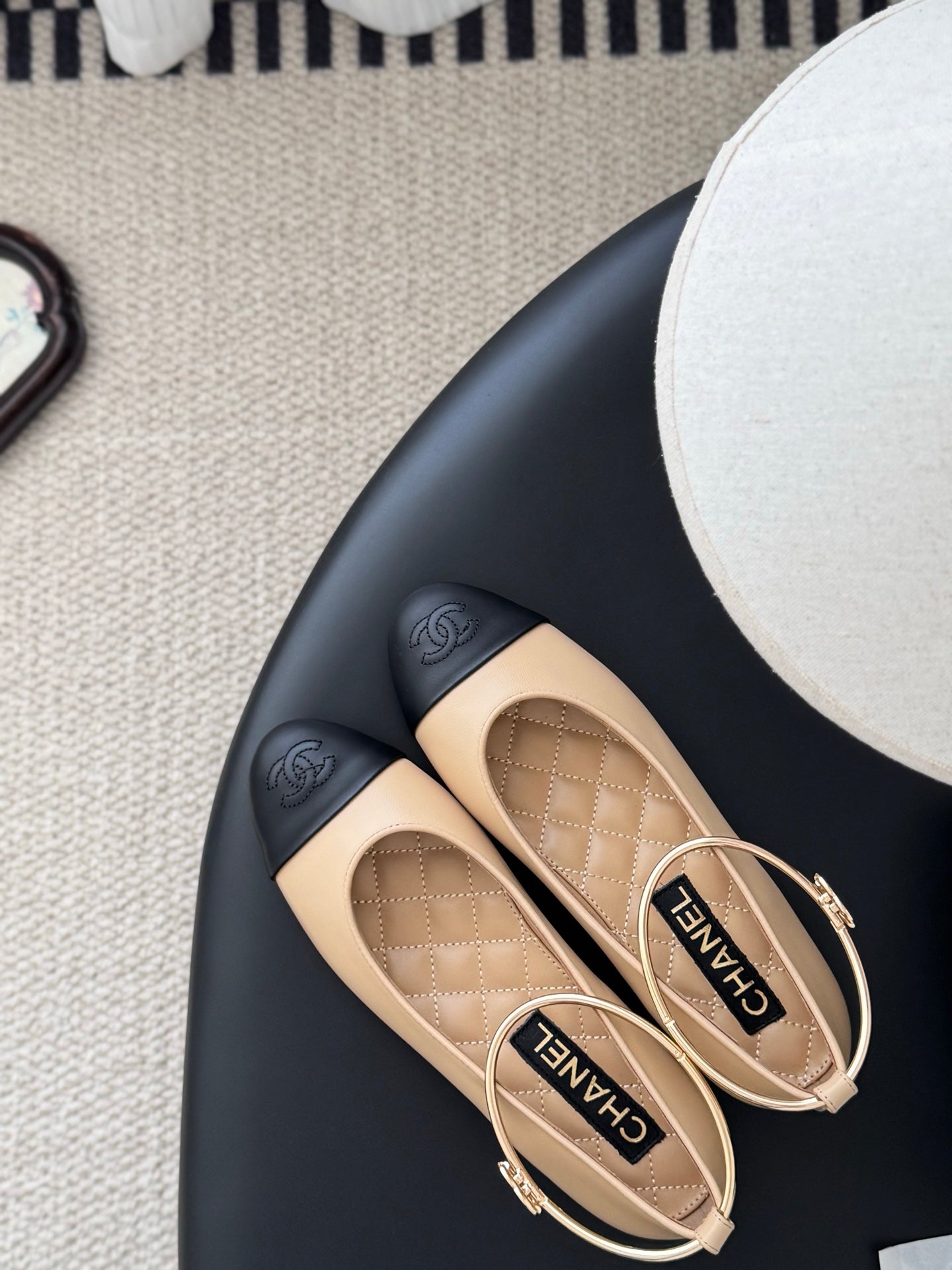 26C series Mary Jane flats