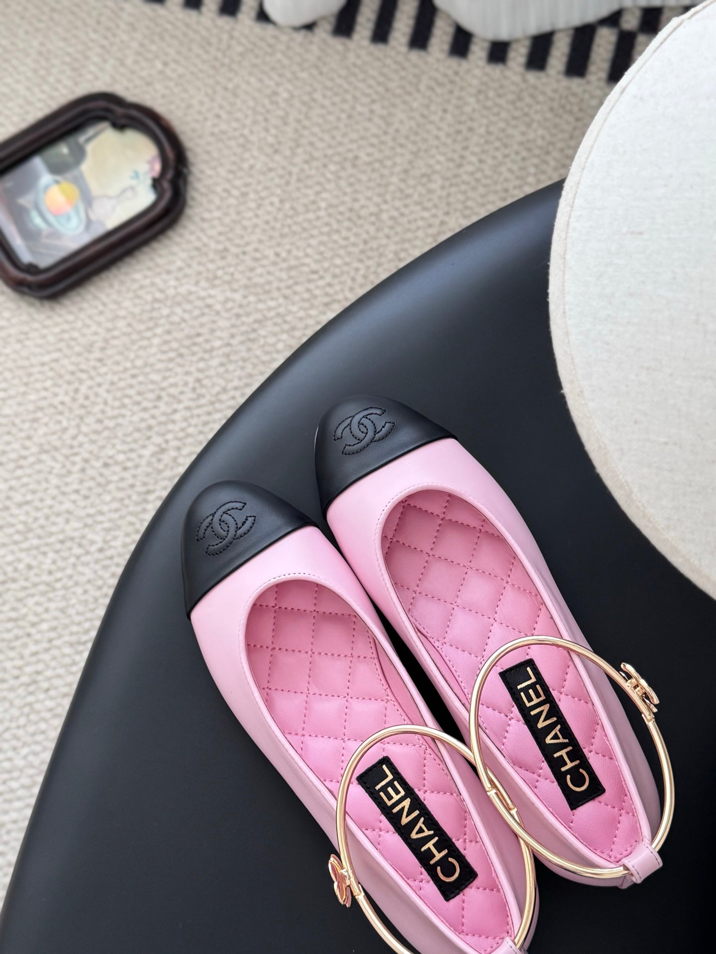 26C series Mary Jane flats