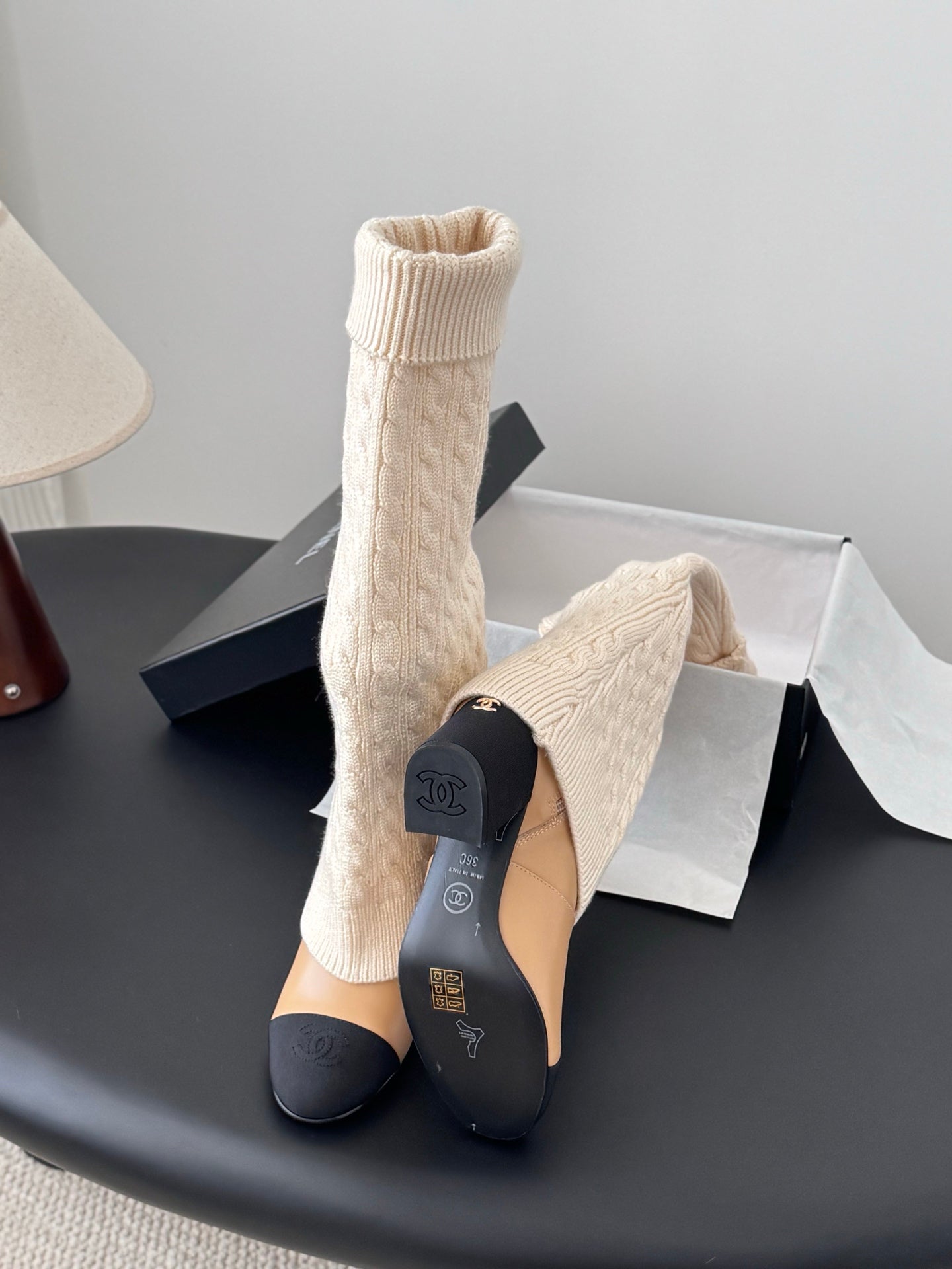 25K new chain knight boots