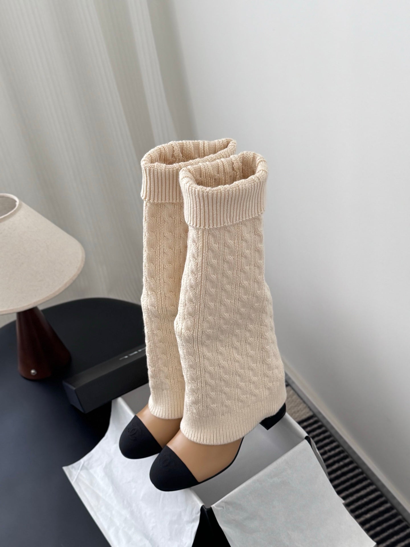 25K new chain knight boots