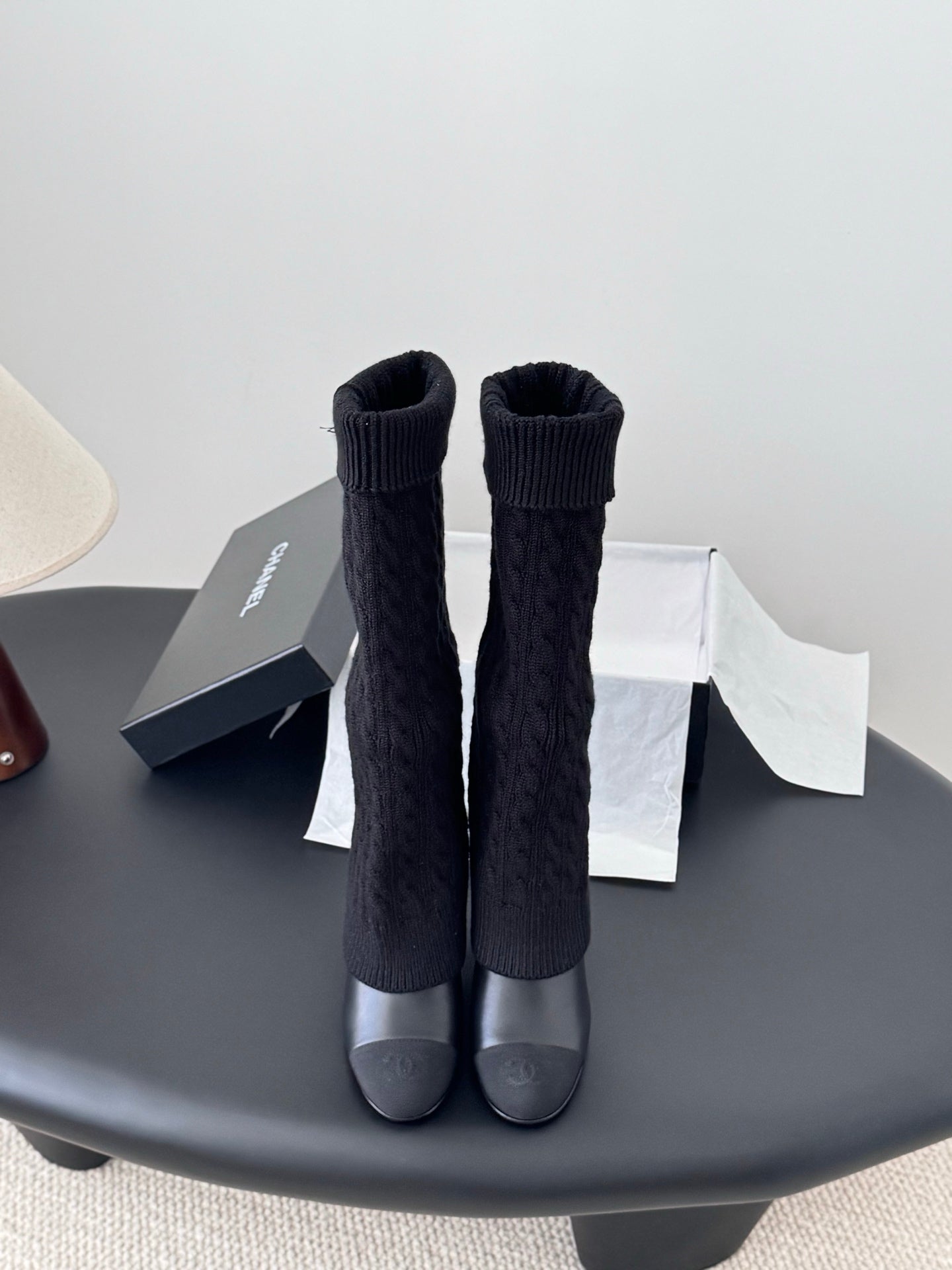 25K new chain knight boots