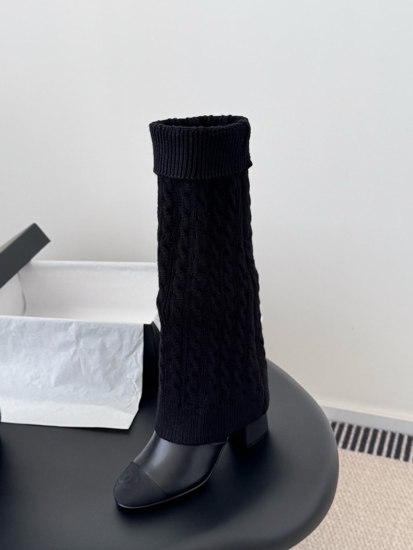 25K new chain knight boots