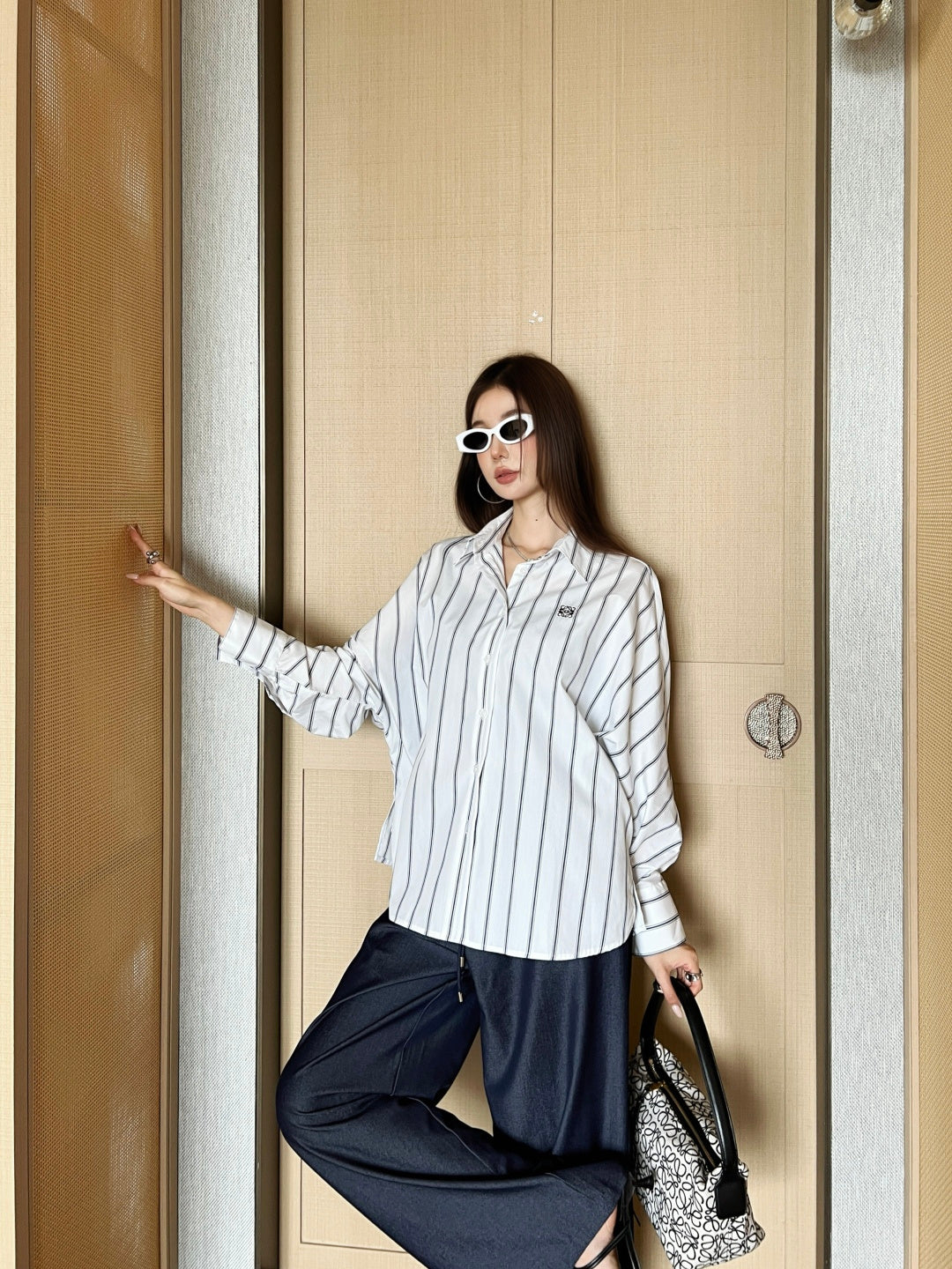 25FW new blue striped logo embroidered bat sleeve shirt