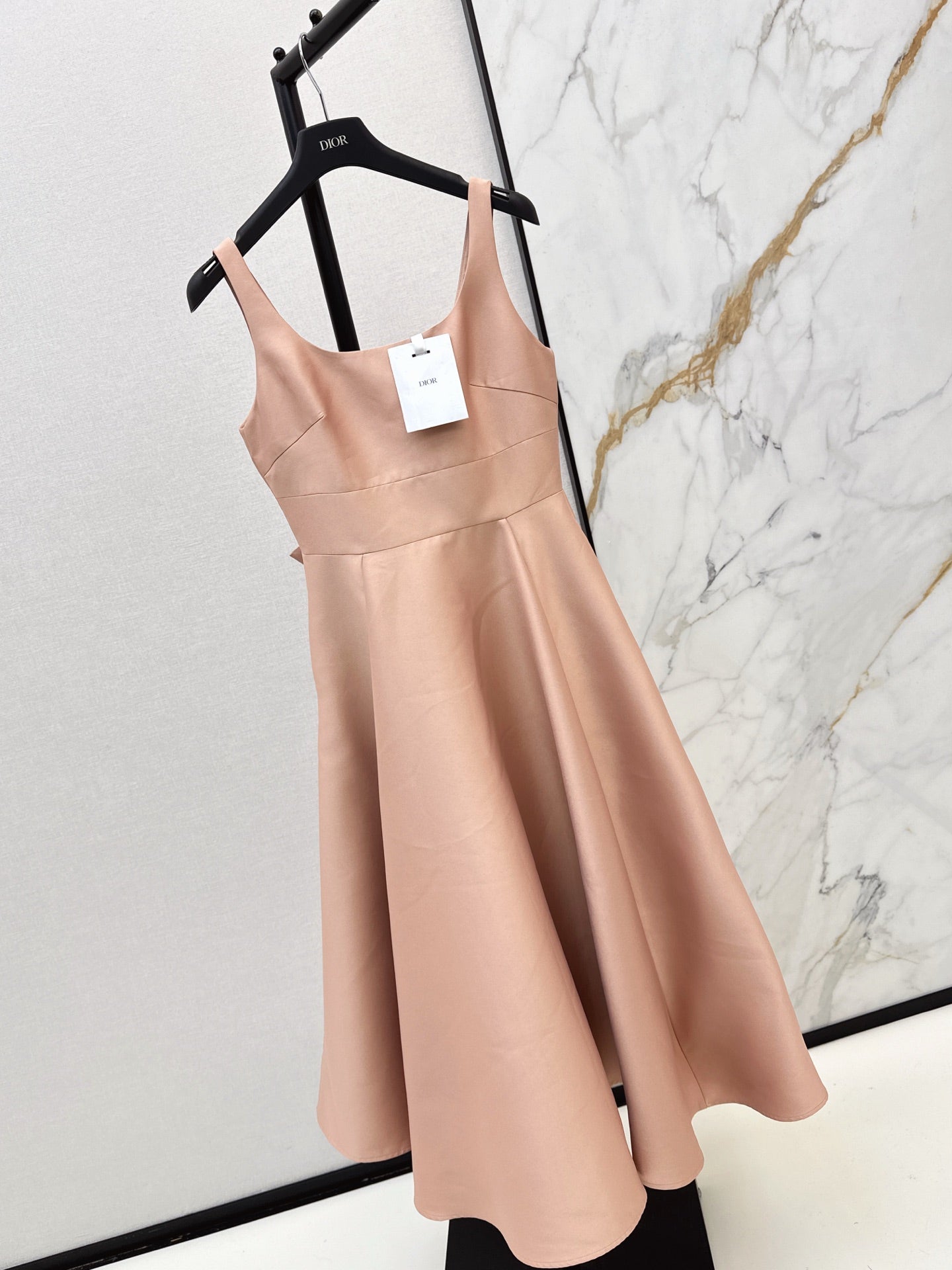 26SS New Hepburn Style Back Bow Sleeveless Dress
