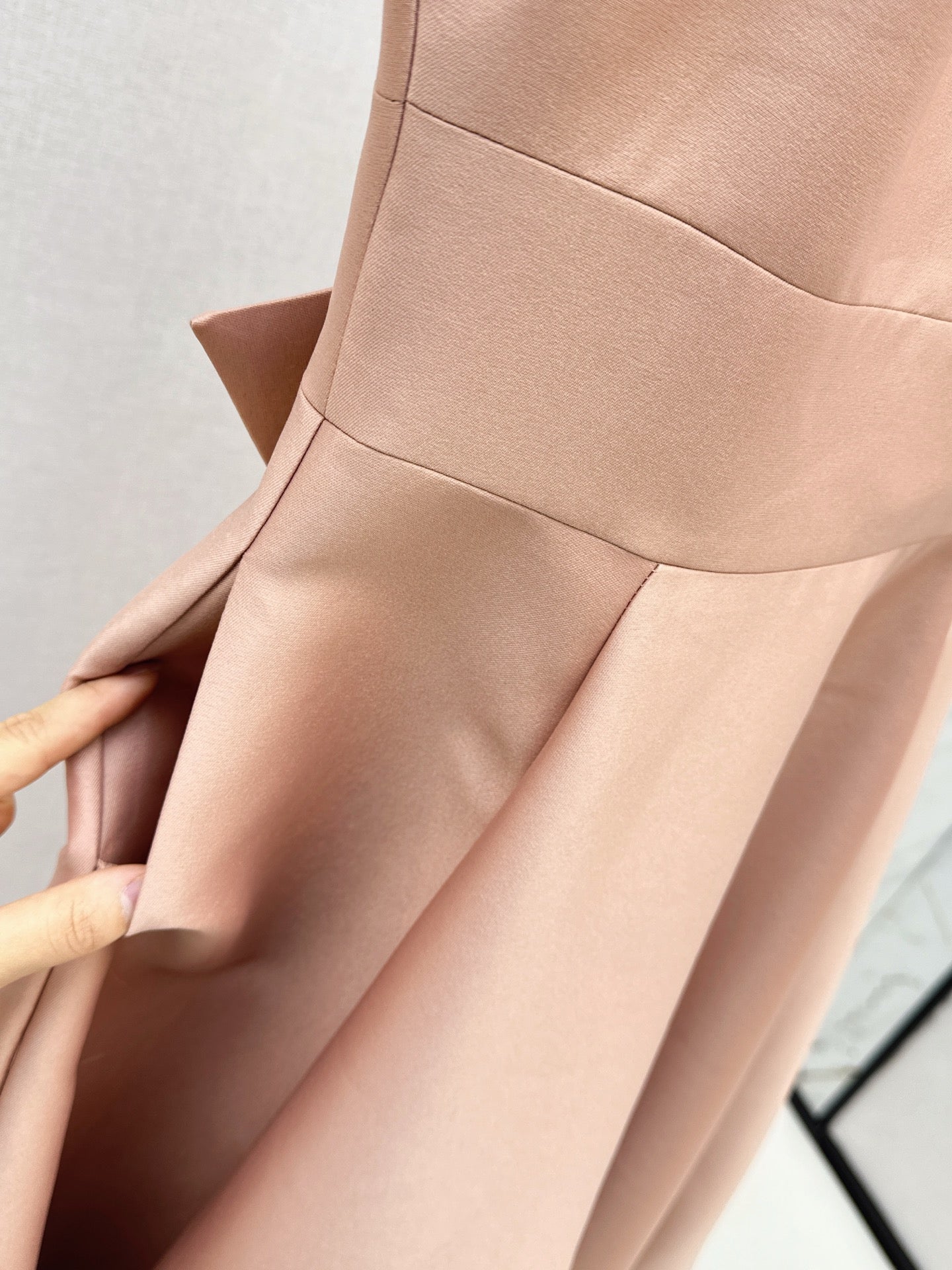 26SS New Hepburn Style Back Bow Sleeveless Dress