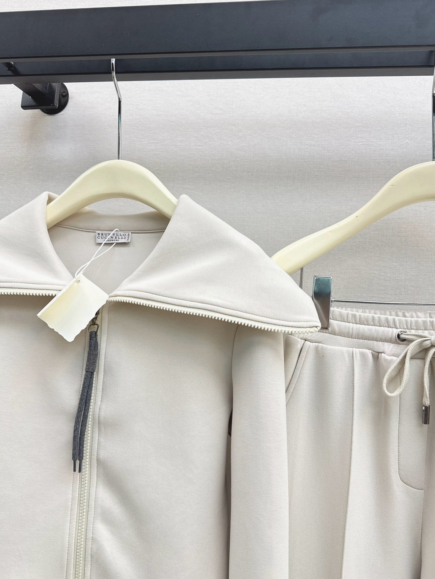 25FW new casual and fashionable zipper design suit