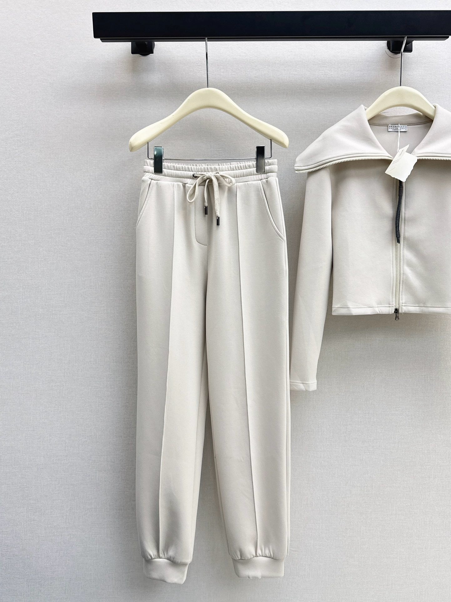 25FW new casual and fashionable zipper design suit