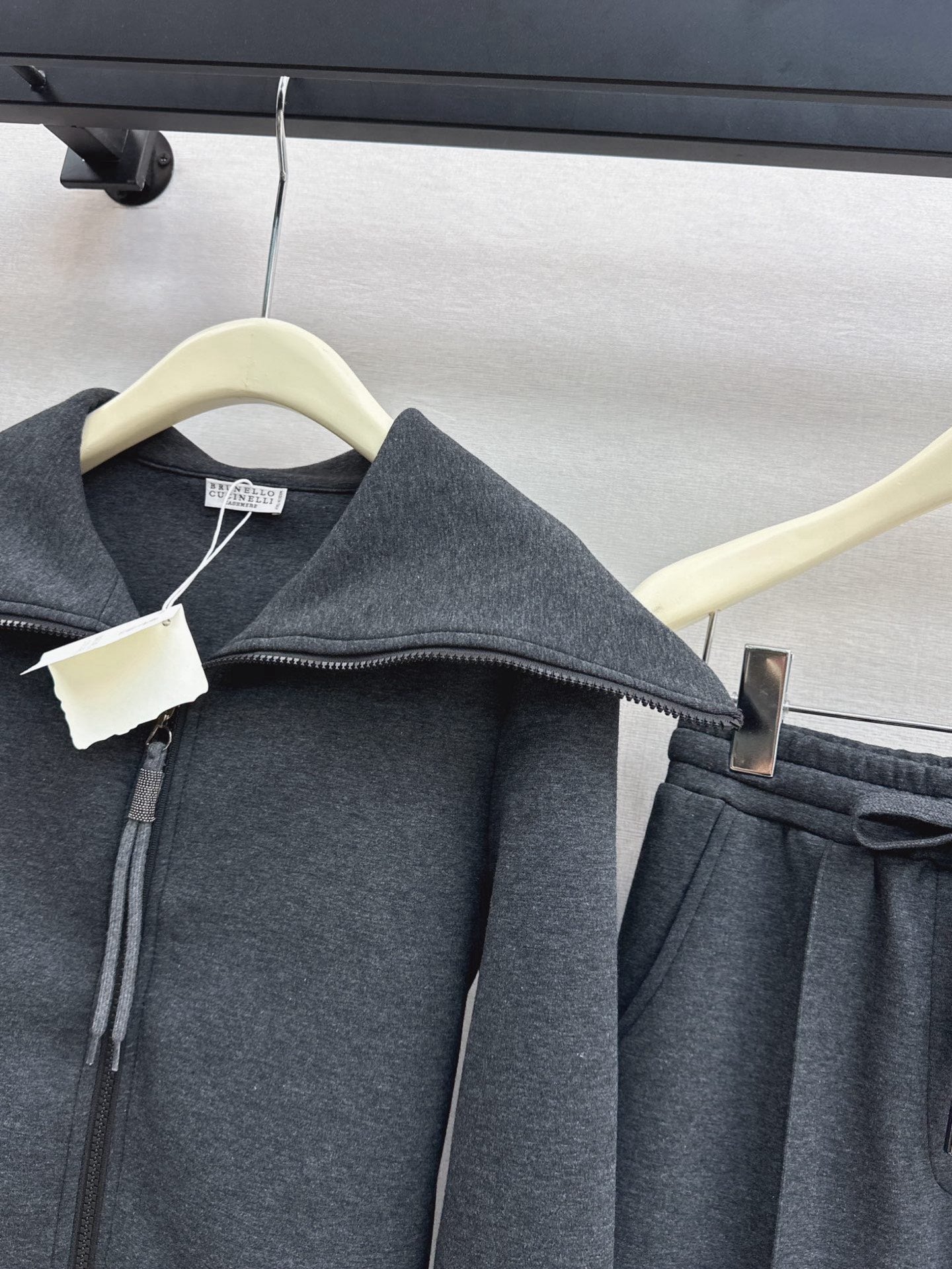 25FW new casual and fashionable zipper design suit