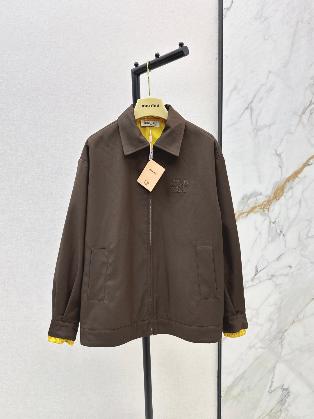 25FW latest contrast color hooded jacket