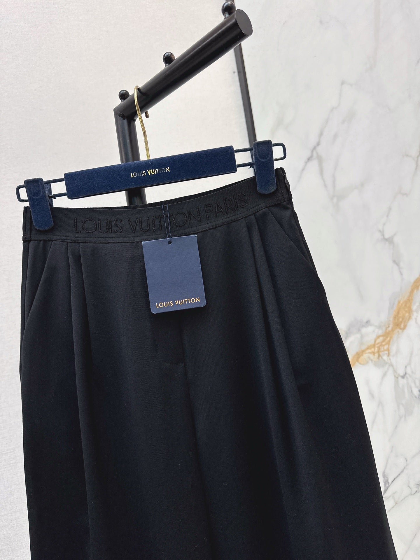 25FW new black wide-leg pants with logo webbing decoration