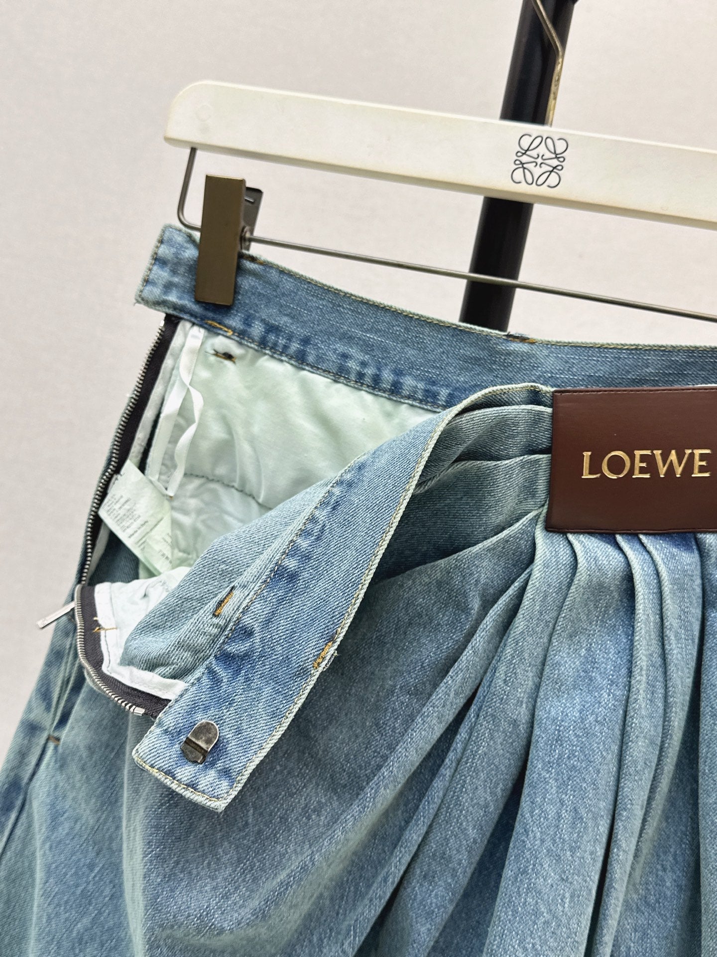 25FW irregular fold denim pants