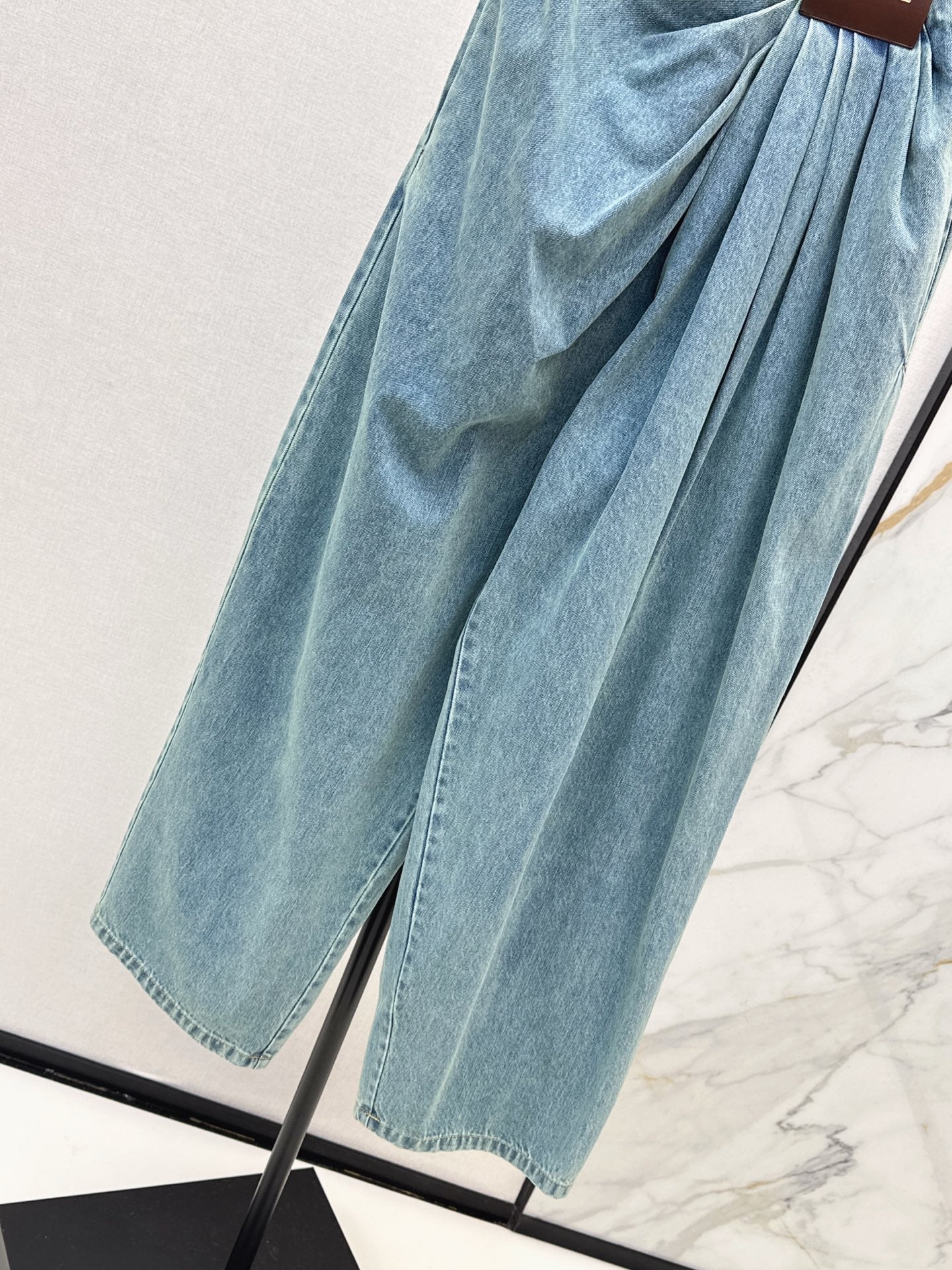 25FW irregular fold denim pants