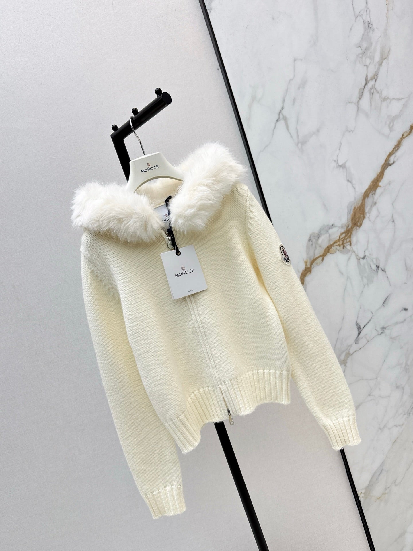 25FW  detachable fur knit cardigan
