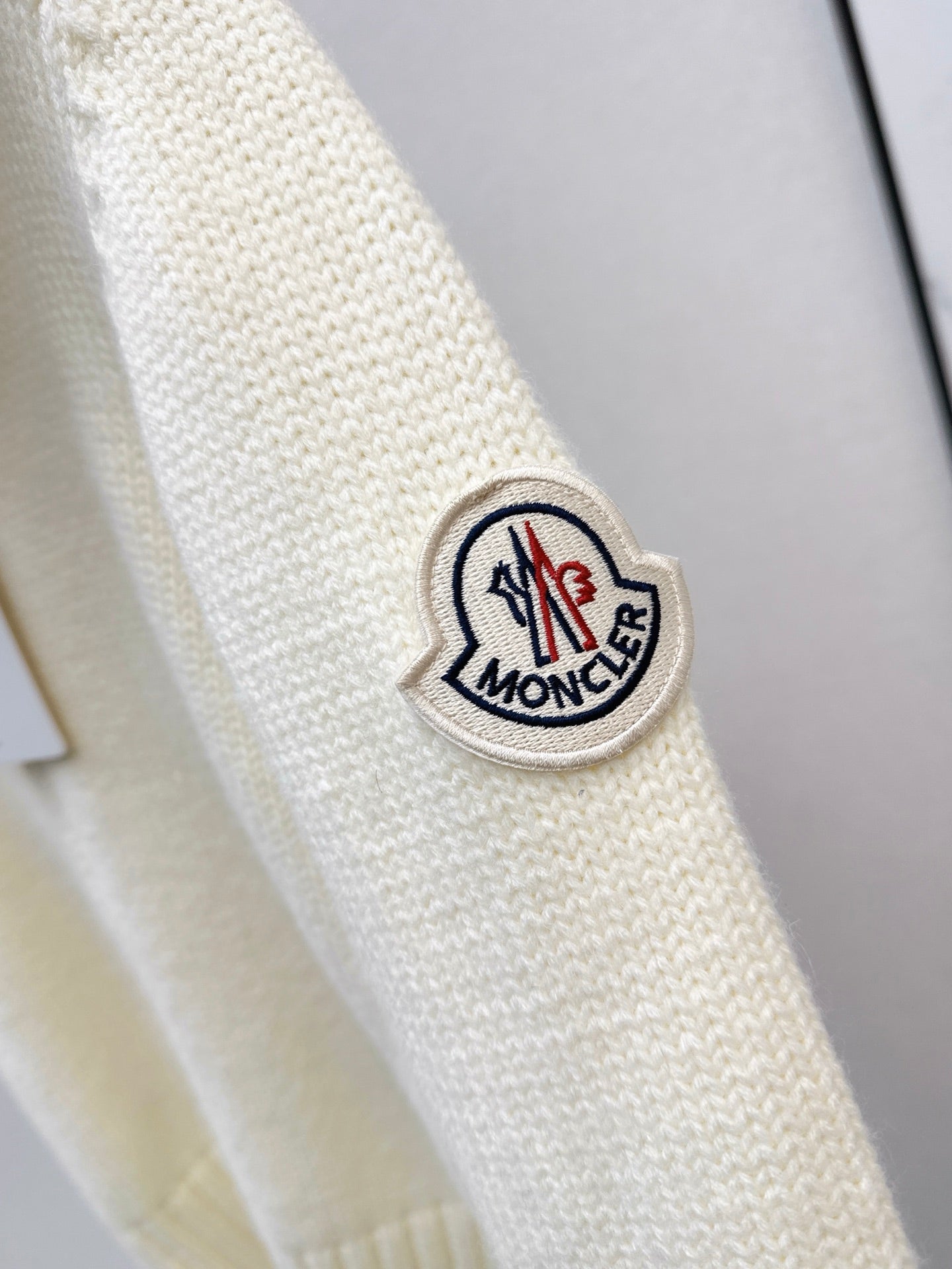 25FW  detachable fur knit cardigan