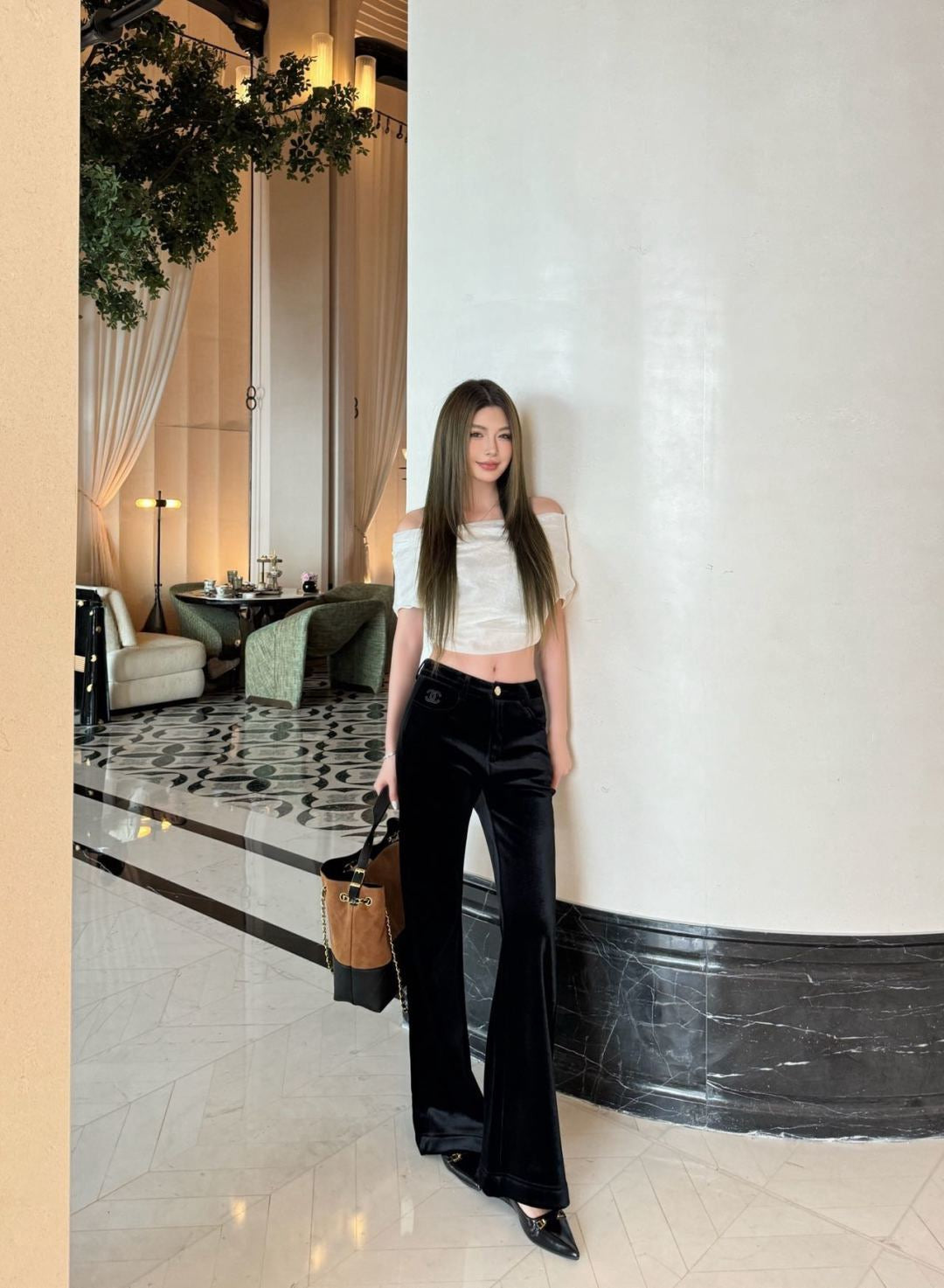 25FW velvet flared pants