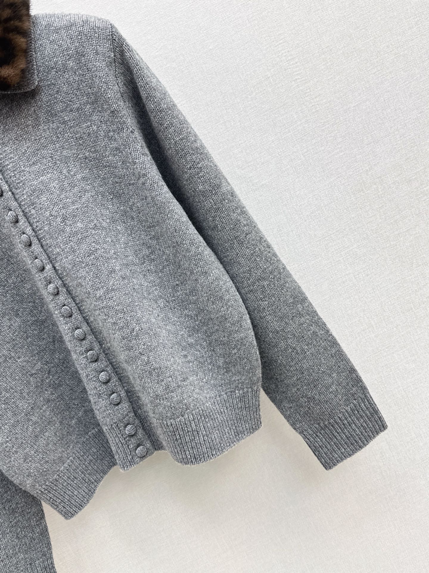25FW  wool cardigan