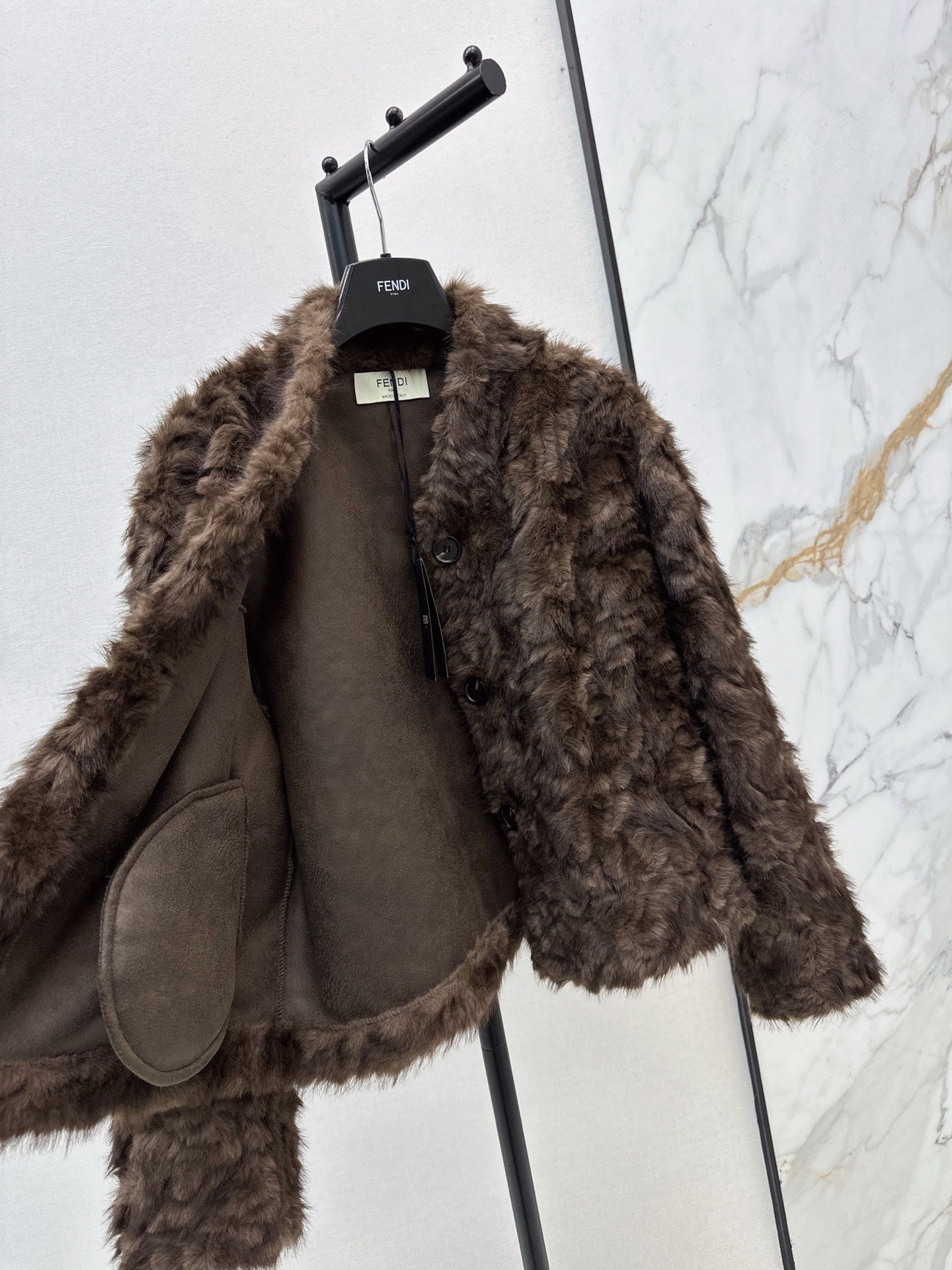25FW  fur  jacket