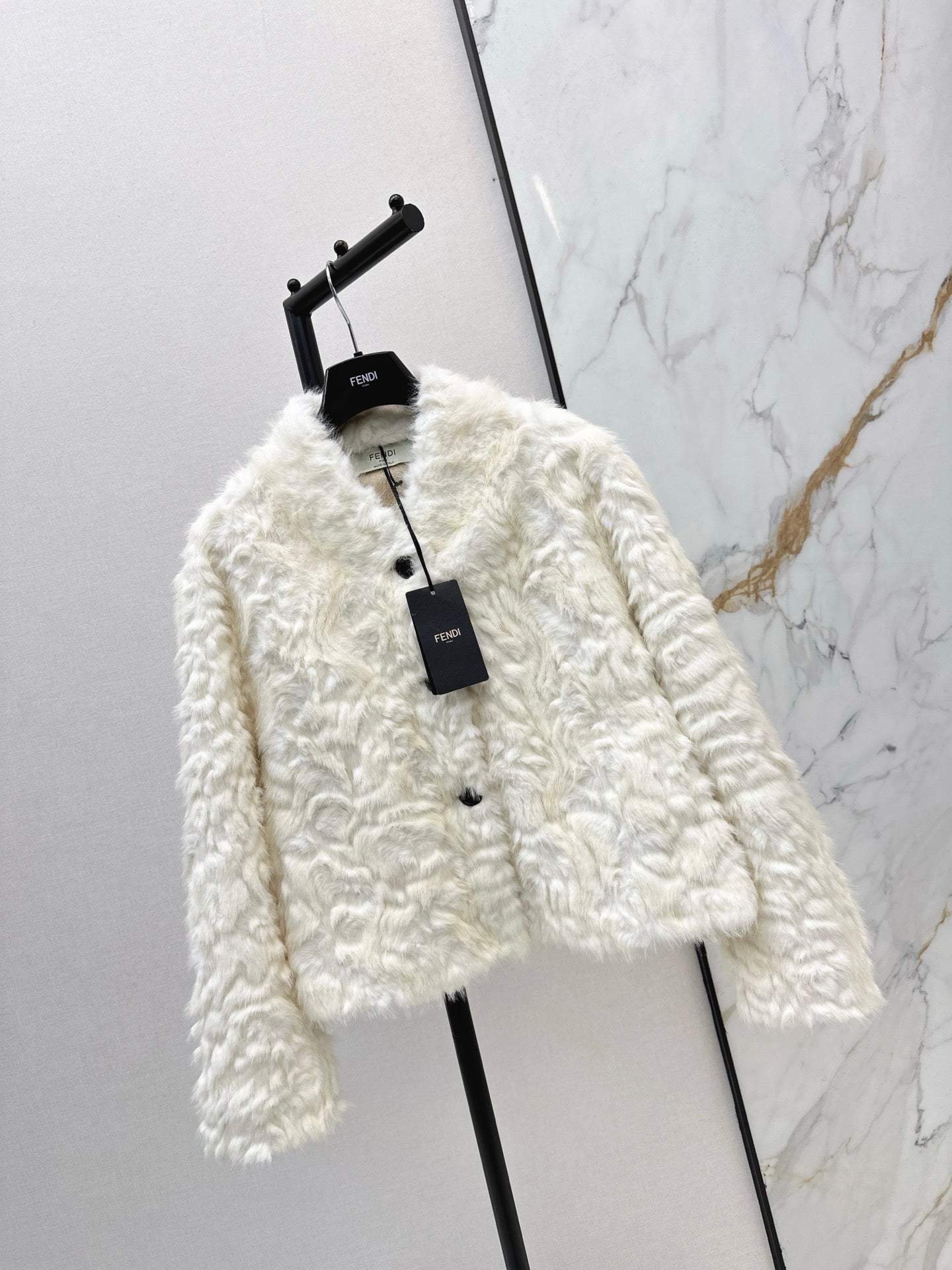 25FW  fur  jacket