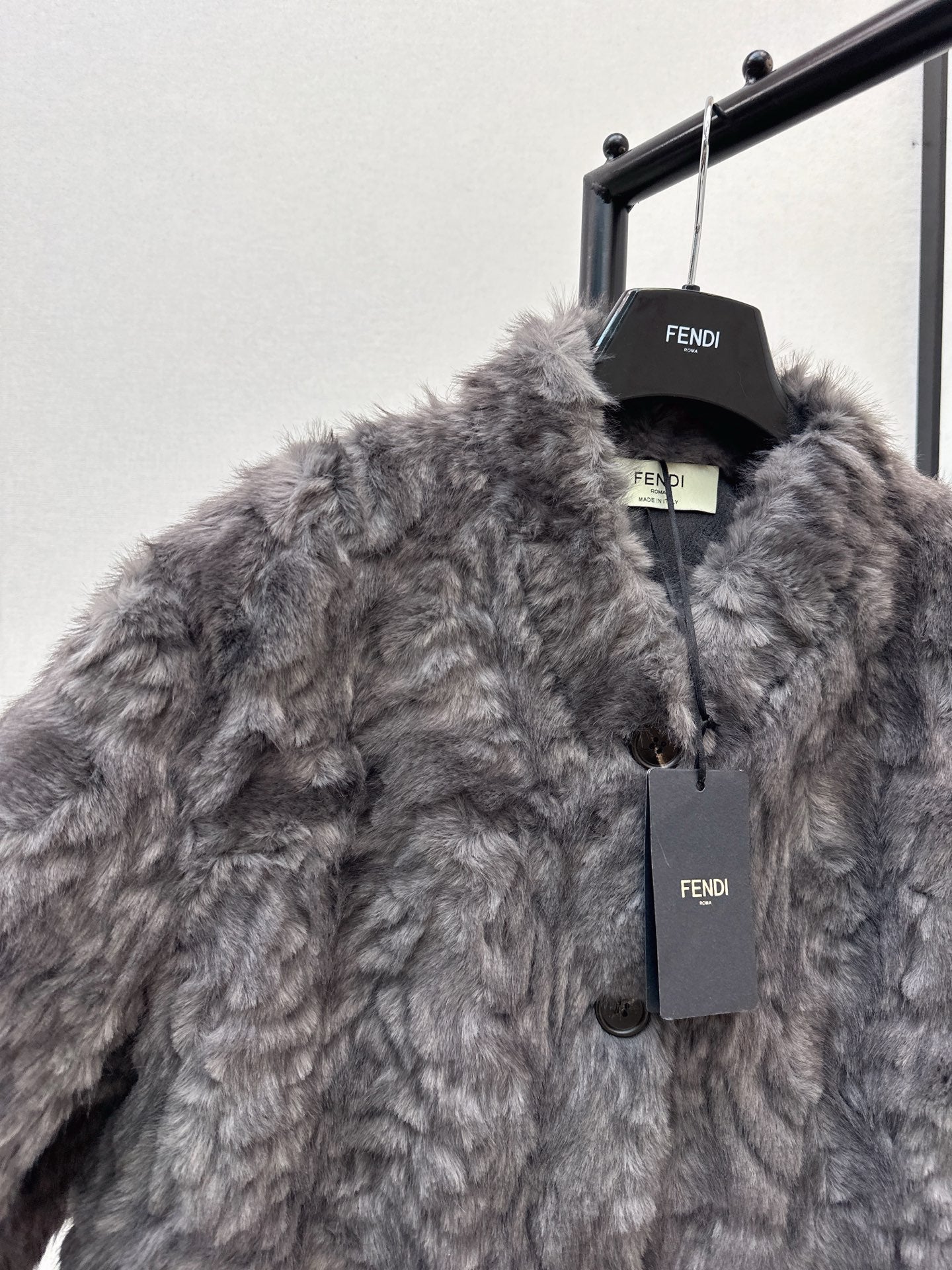 25FW  fur  jacket