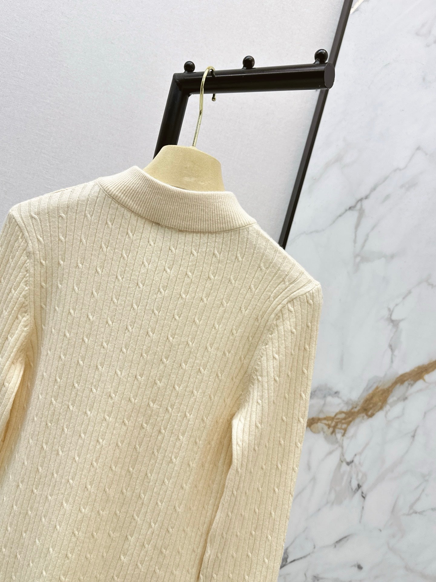 25FW NEW jacquard basic tee