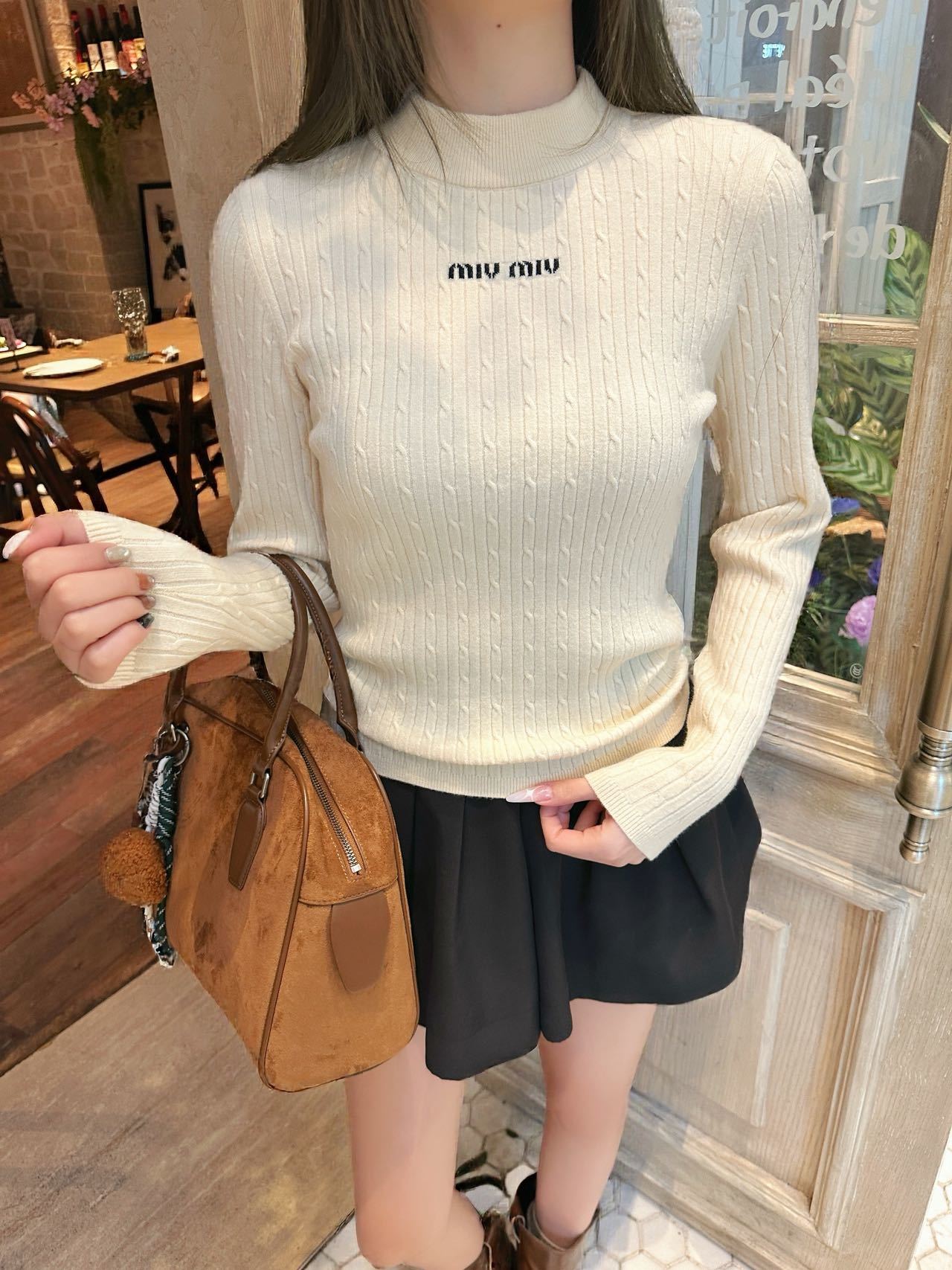 25FW NEW jacquard basic tee