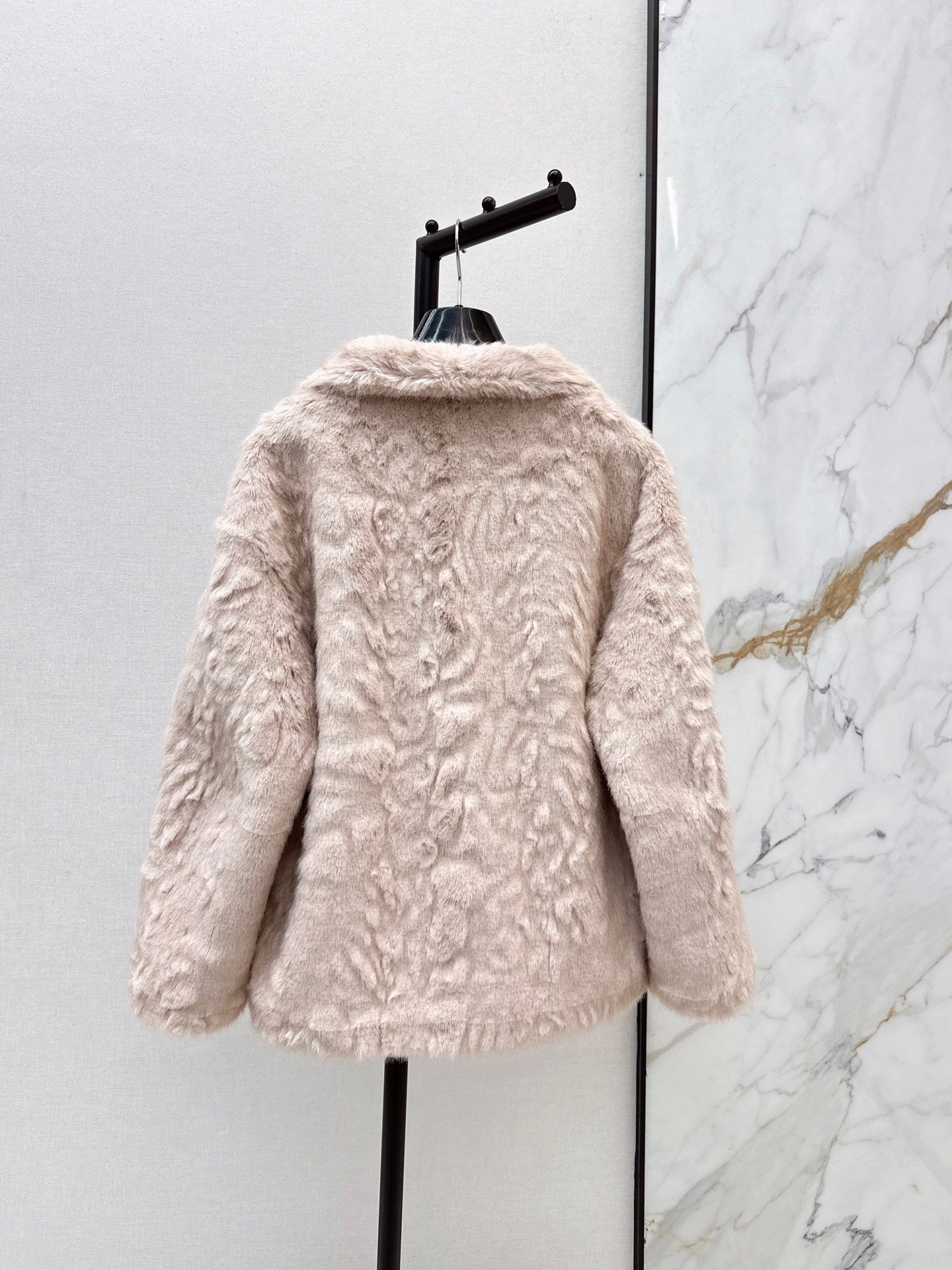 25FW  fur fleece jacket