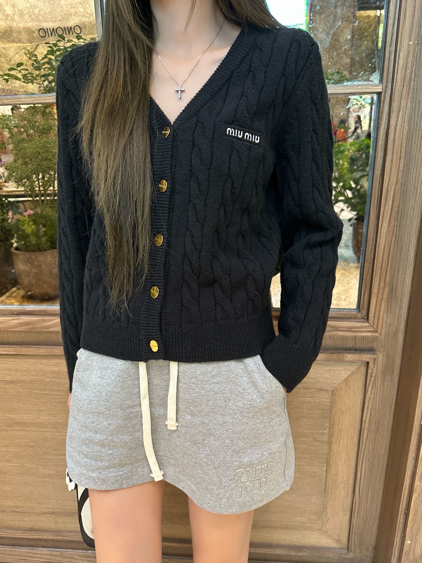 25FW NEW cable knit cardigan