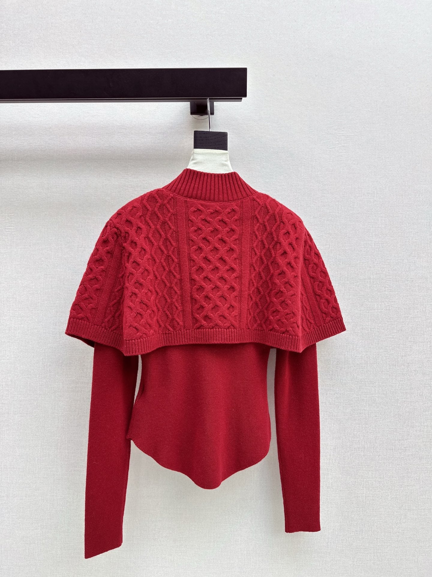 25FW  cape+sweater set