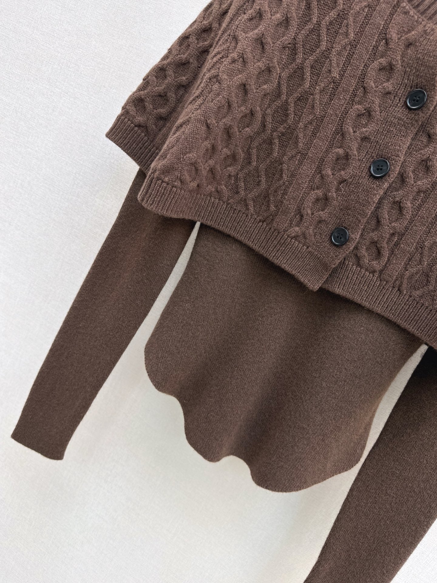 25FW  cape+sweater set