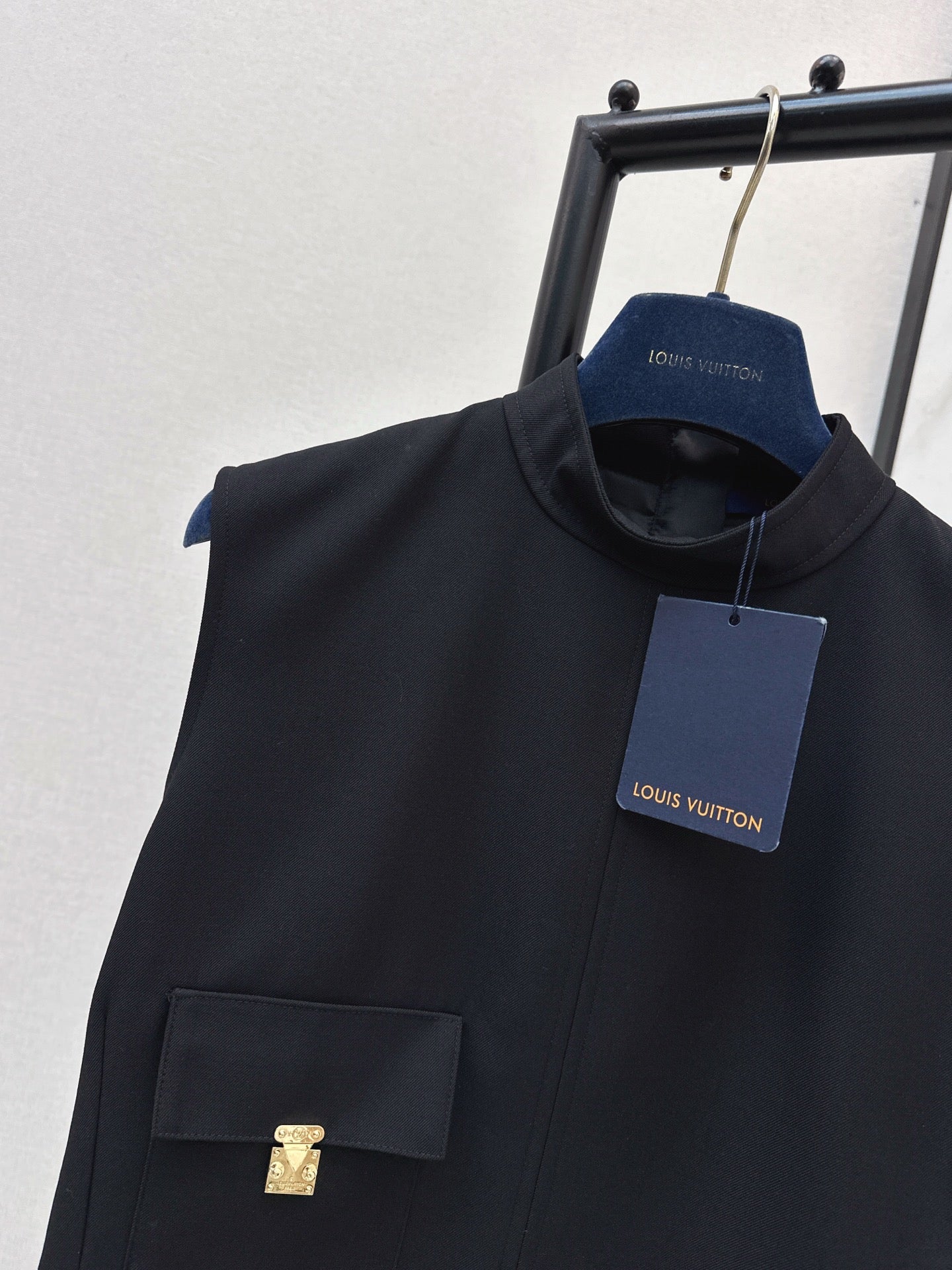 26SS  sleeveless dress