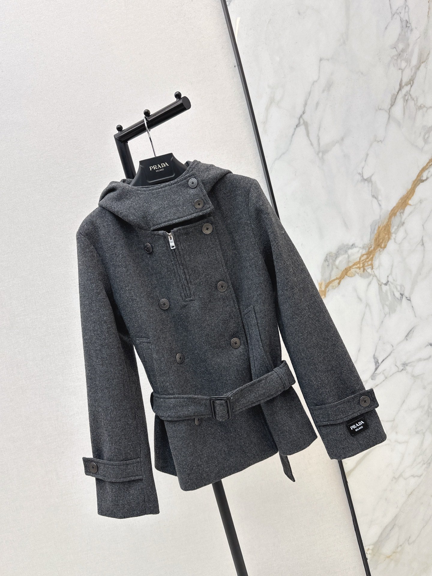 25FW belted coats