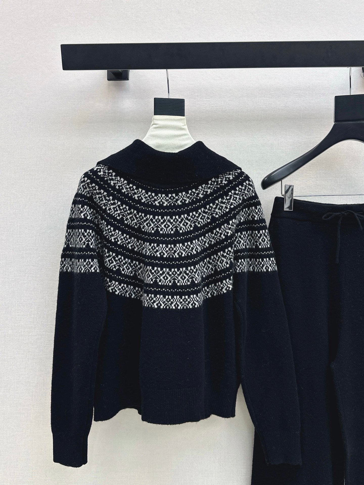26SS  knit fair isle zipper cardigan+pants outfit set