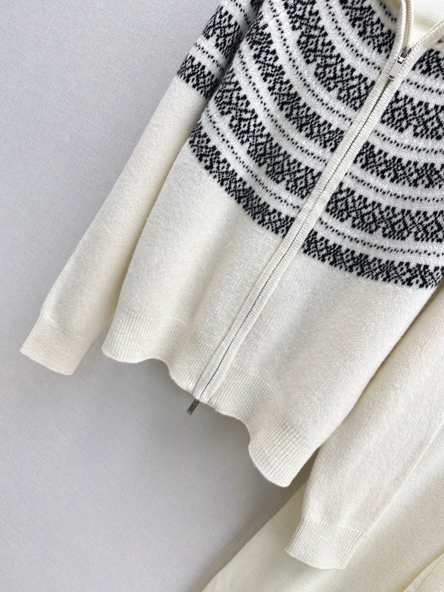 26SS  knit fair isle zipper cardigan+pants outfit set
