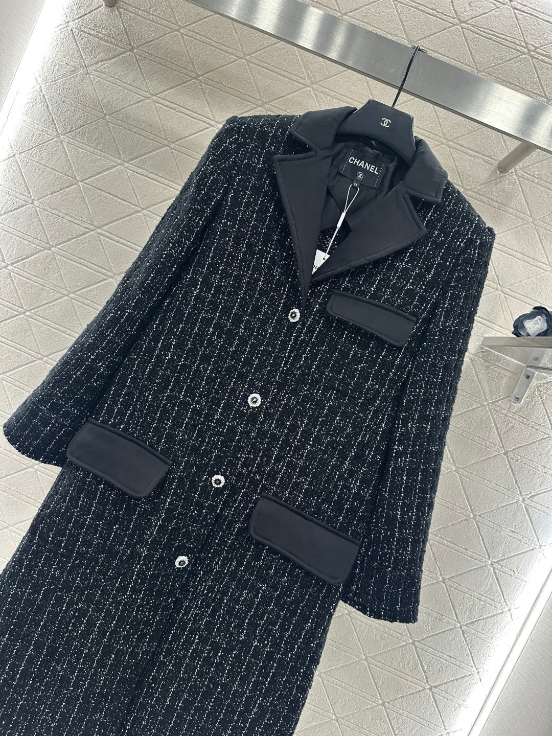 25FW tweed coats