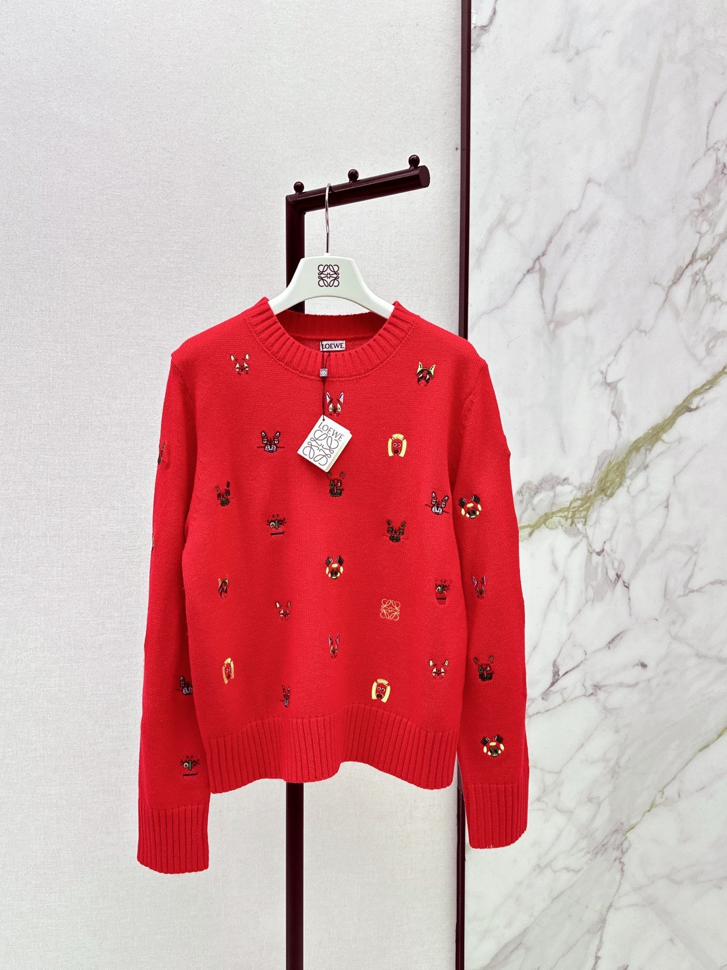 25FW embroidery sweater