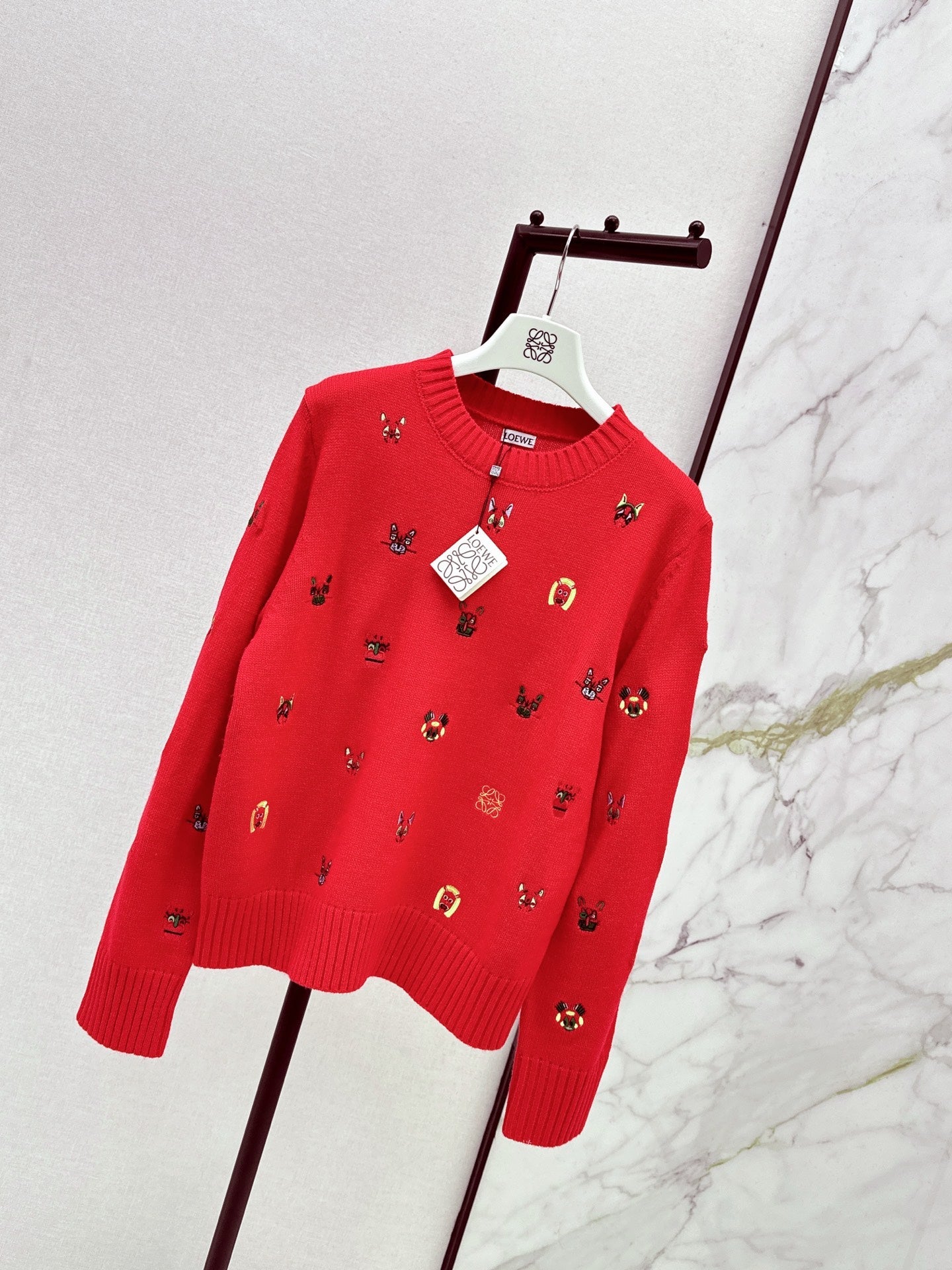 25FW embroidery sweater