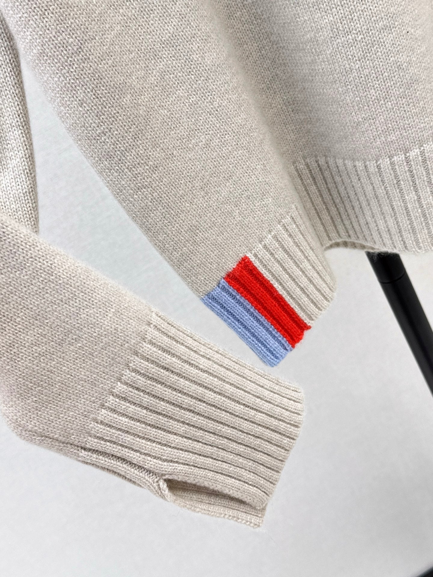 26SS cashmere sweater