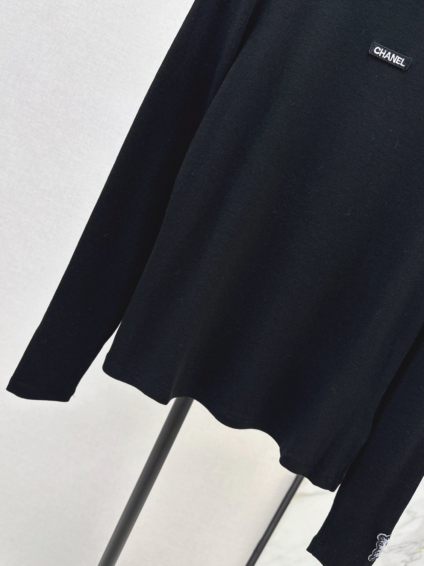 25fw  high neck basic tee