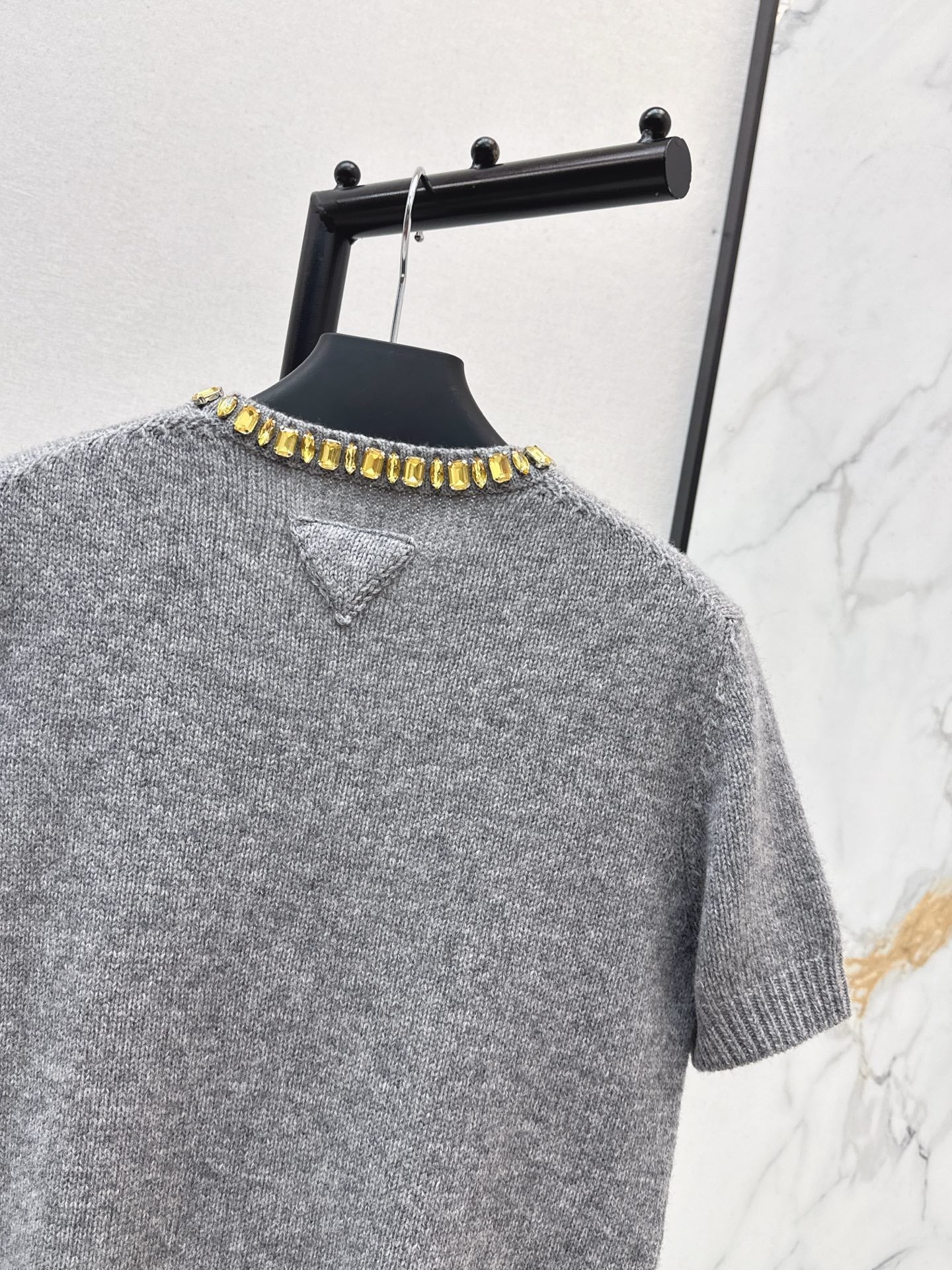 25FW Strass-Pullover