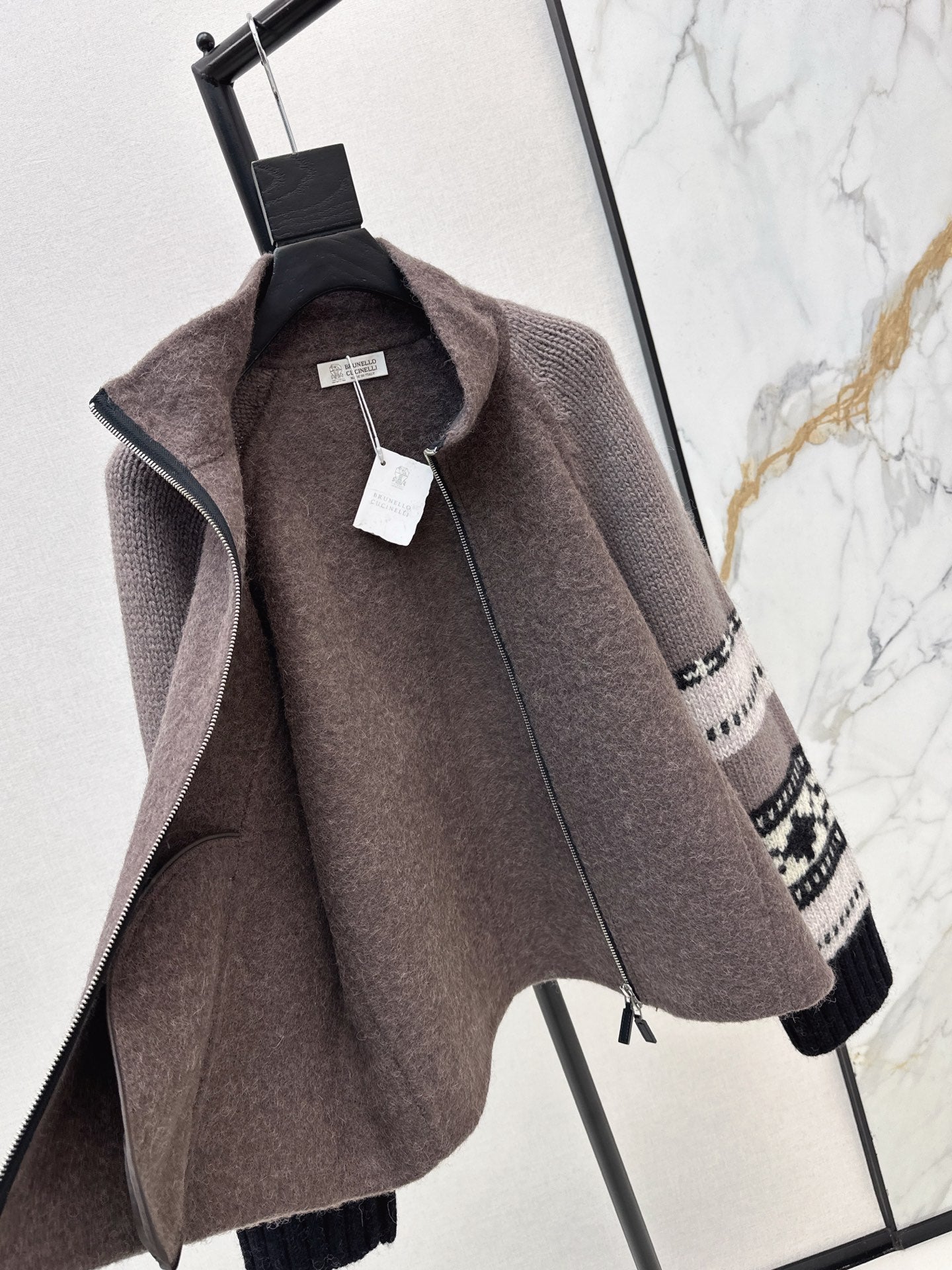 25FW  woolen cardigan