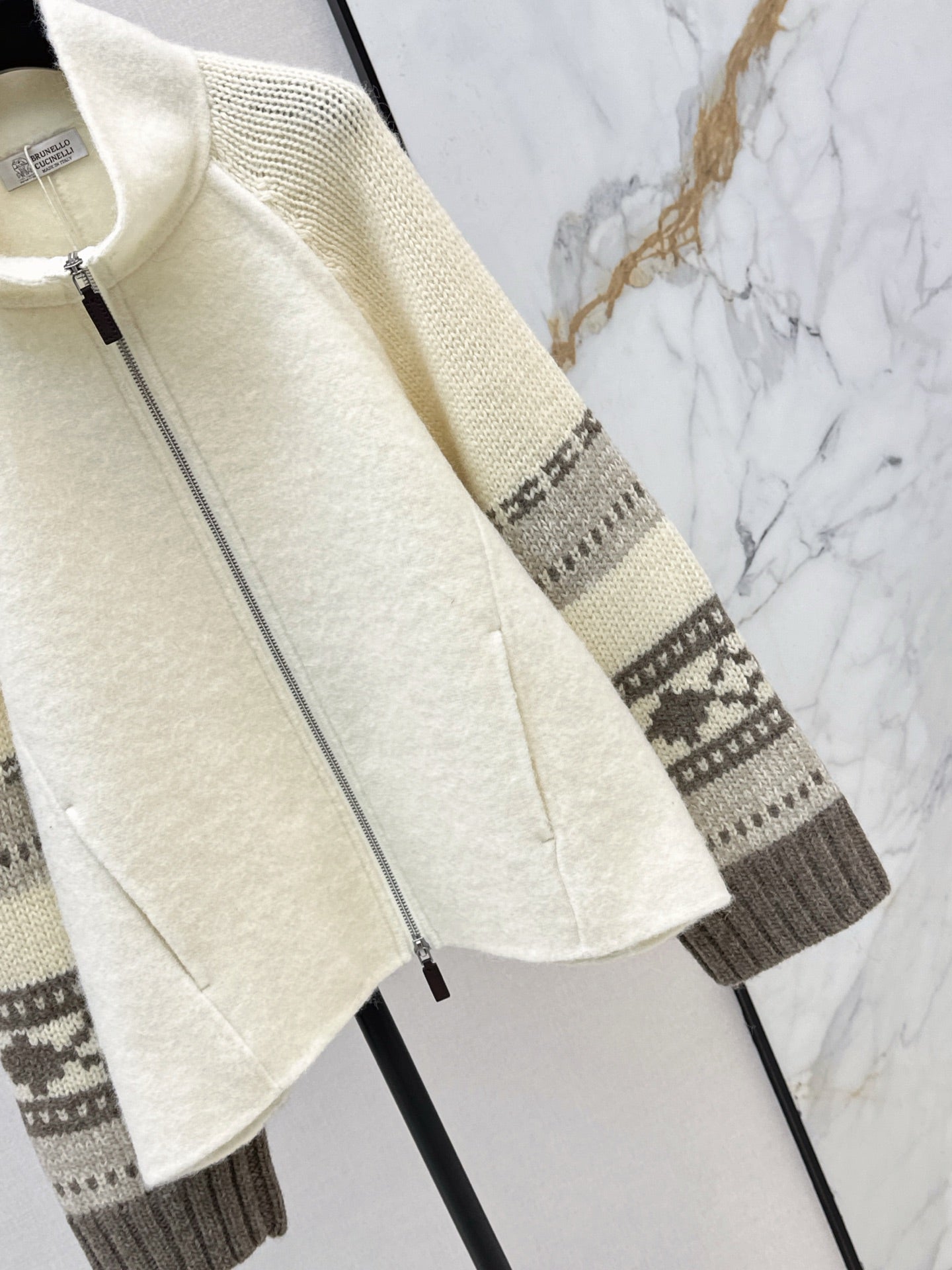 25FW  woolen cardigan