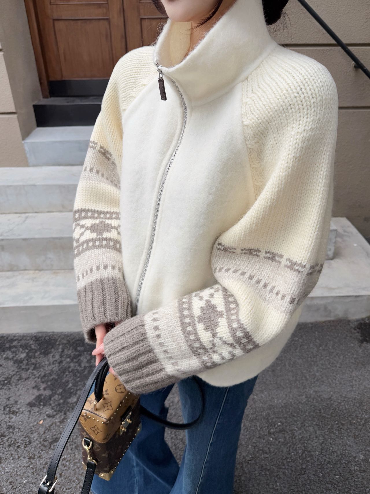 25FW  woolen cardigan