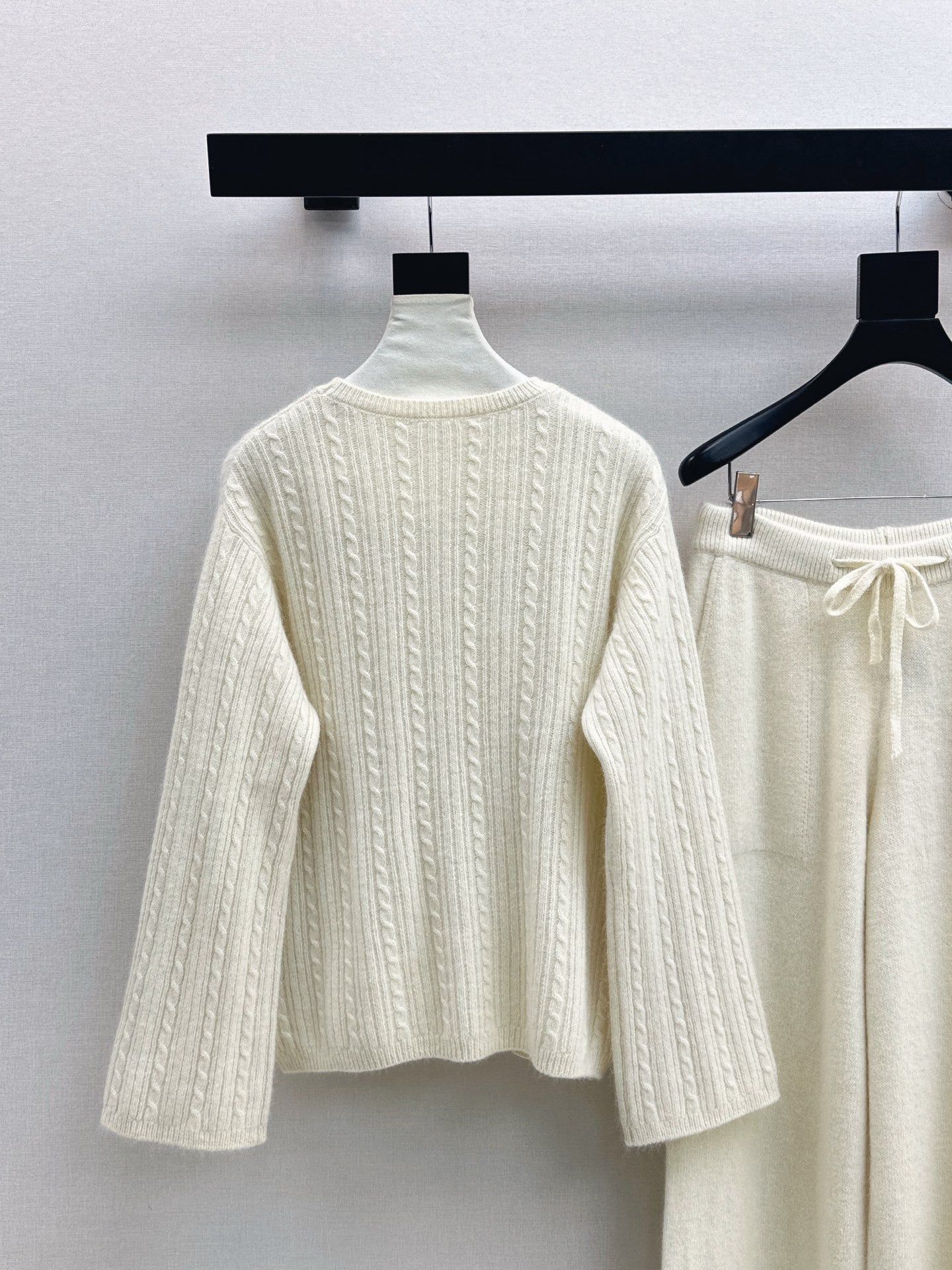 25FW NEW wool pullover+wide-leg pants outfit set