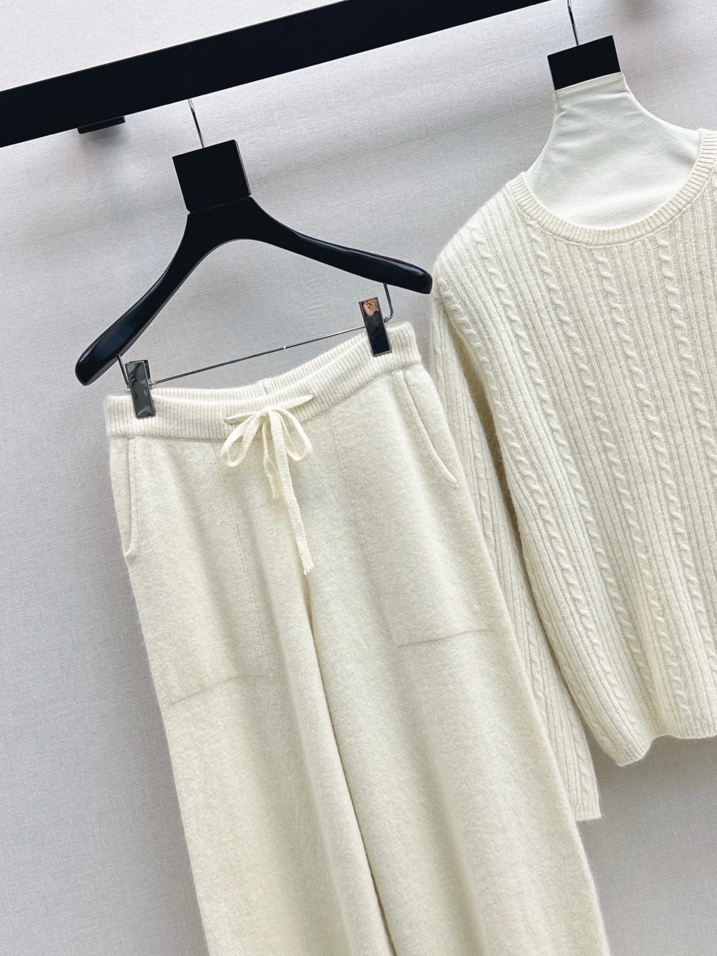 25FW NEW wool pullover+wide-leg pants outfit set