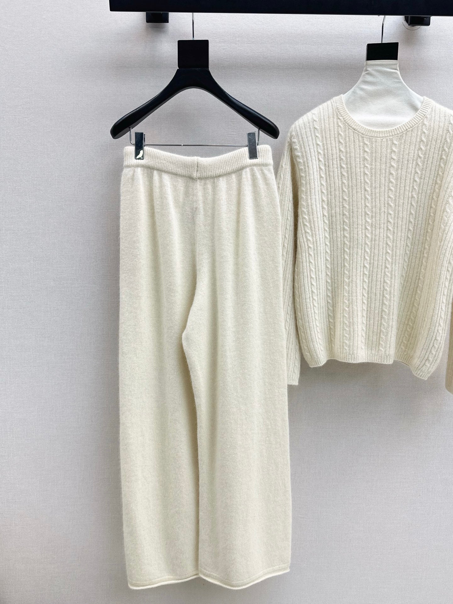 25FW NEW wool pullover+wide-leg pants outfit set