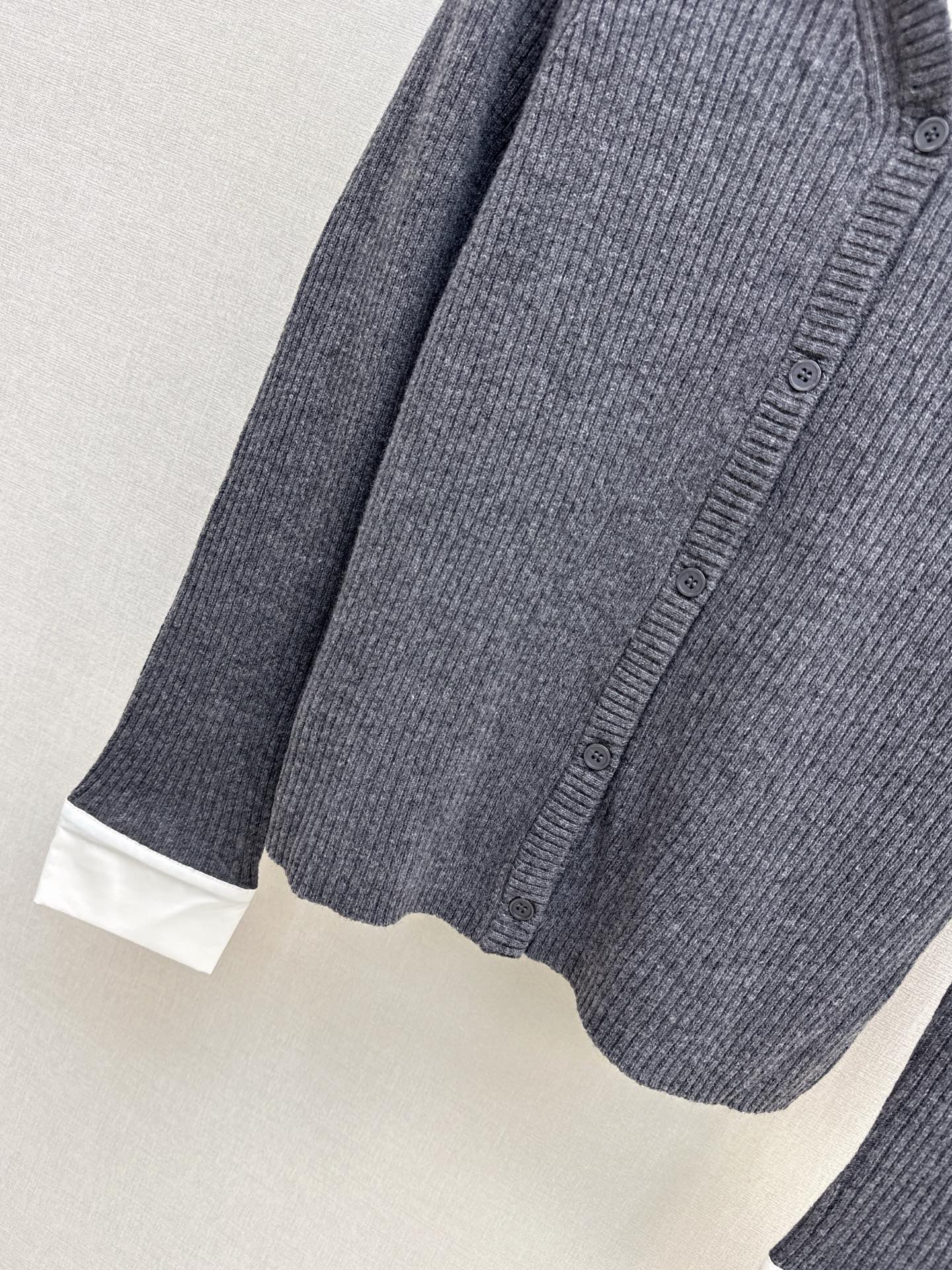 26SS 2-in-1 Strickhemd