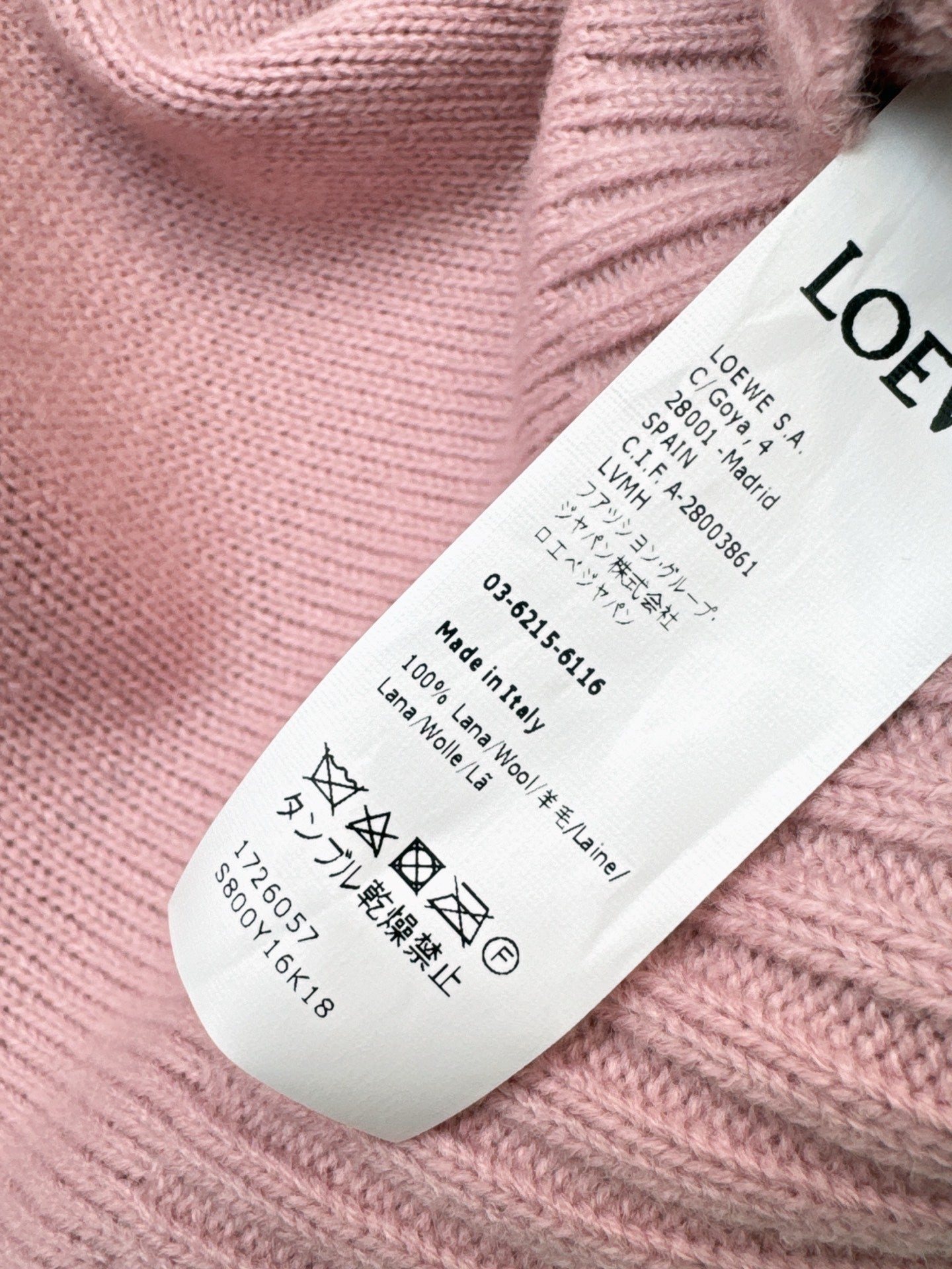 25FW  embroidery sweater