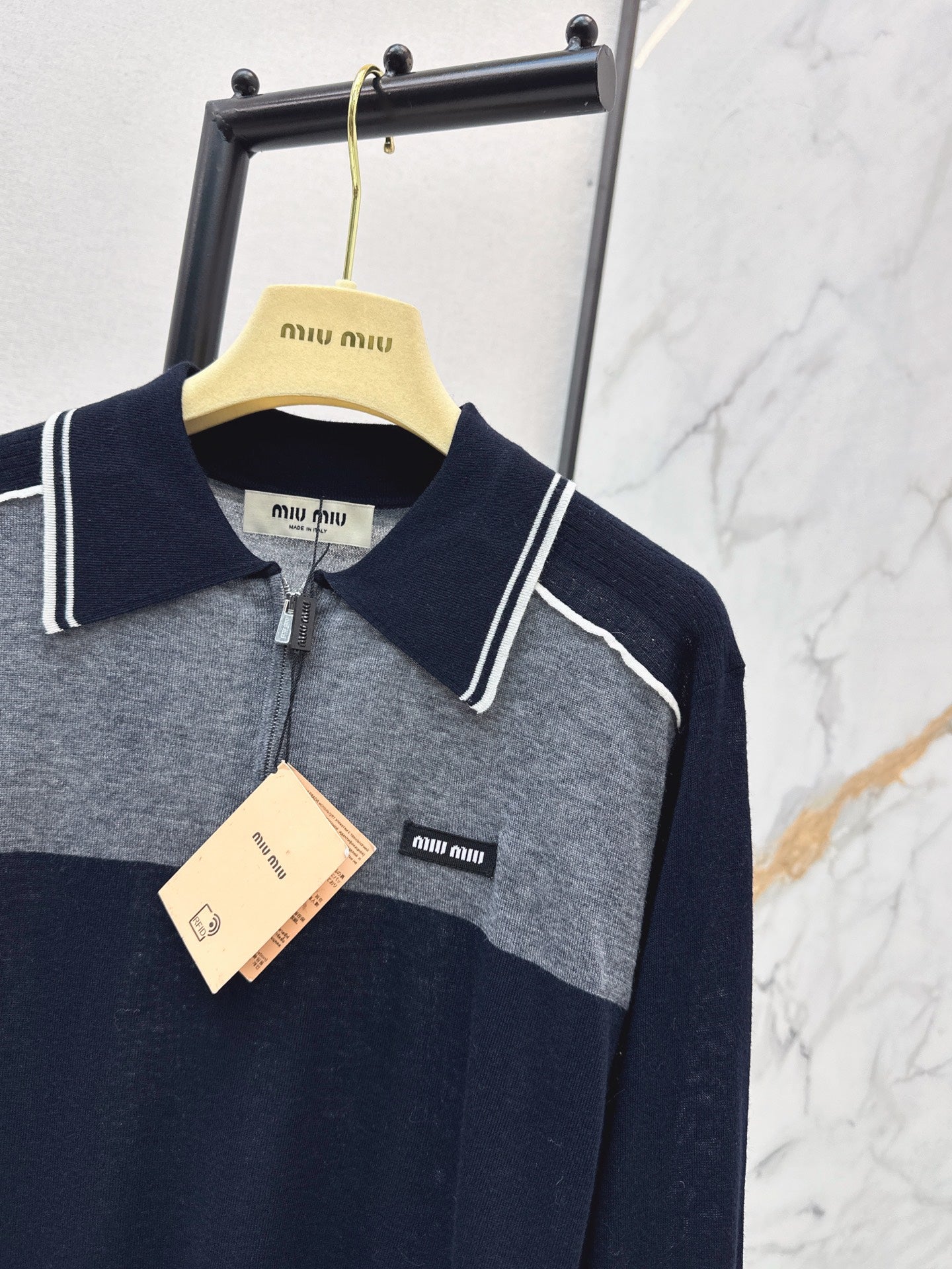 25FW  vintage sweater